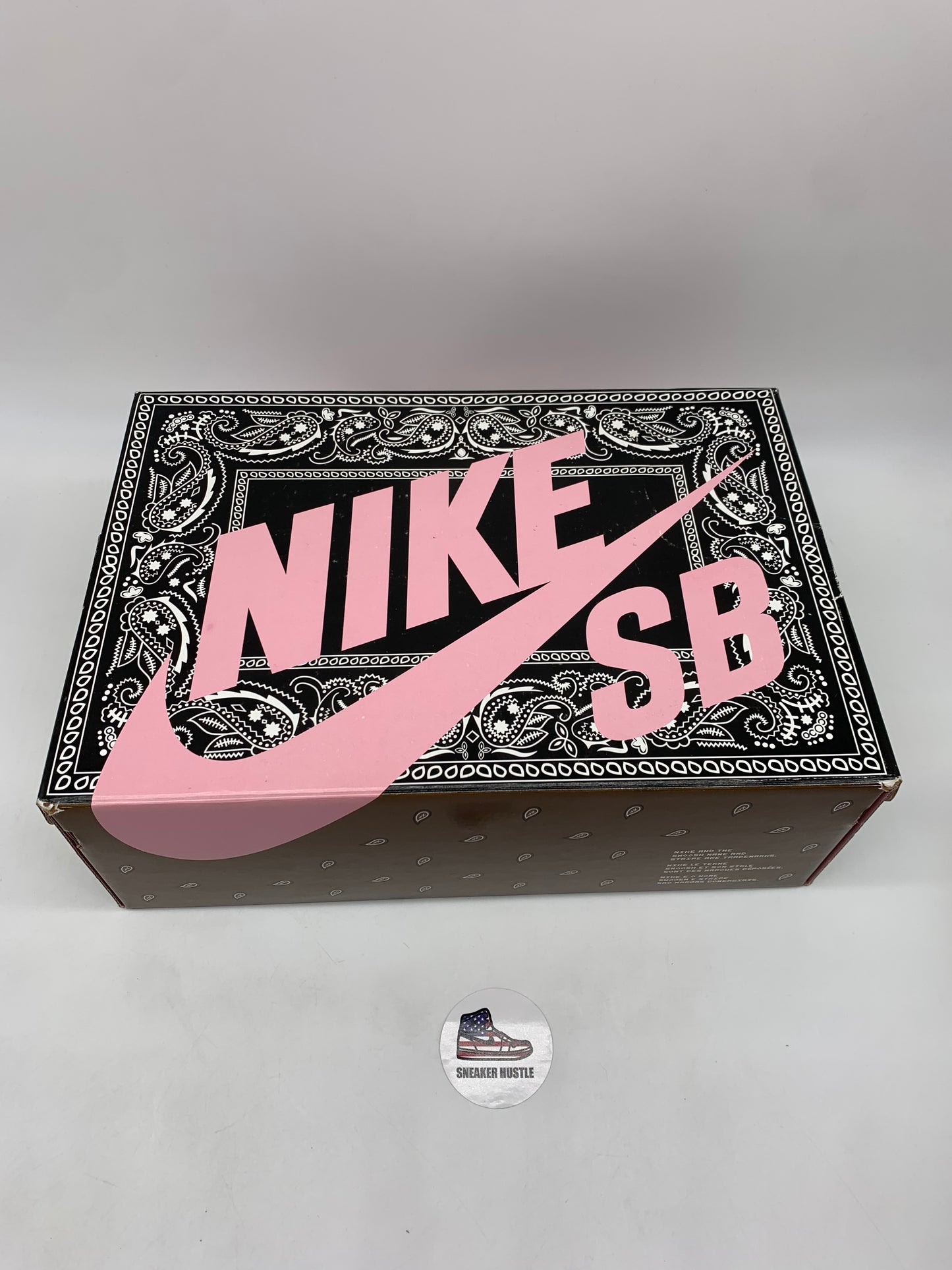 Nike SB Dunk Low Travis Scott (Special Box)