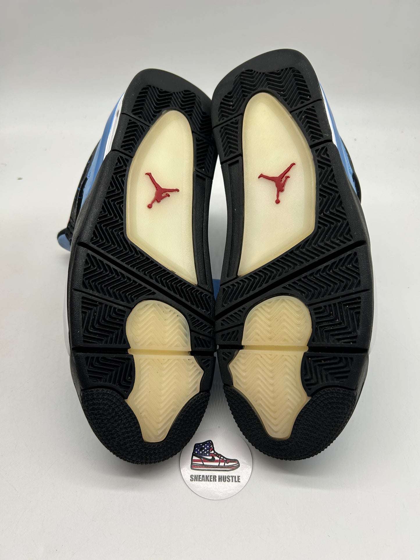 Jordan 4 Retro Travis Scott Cactus Jack