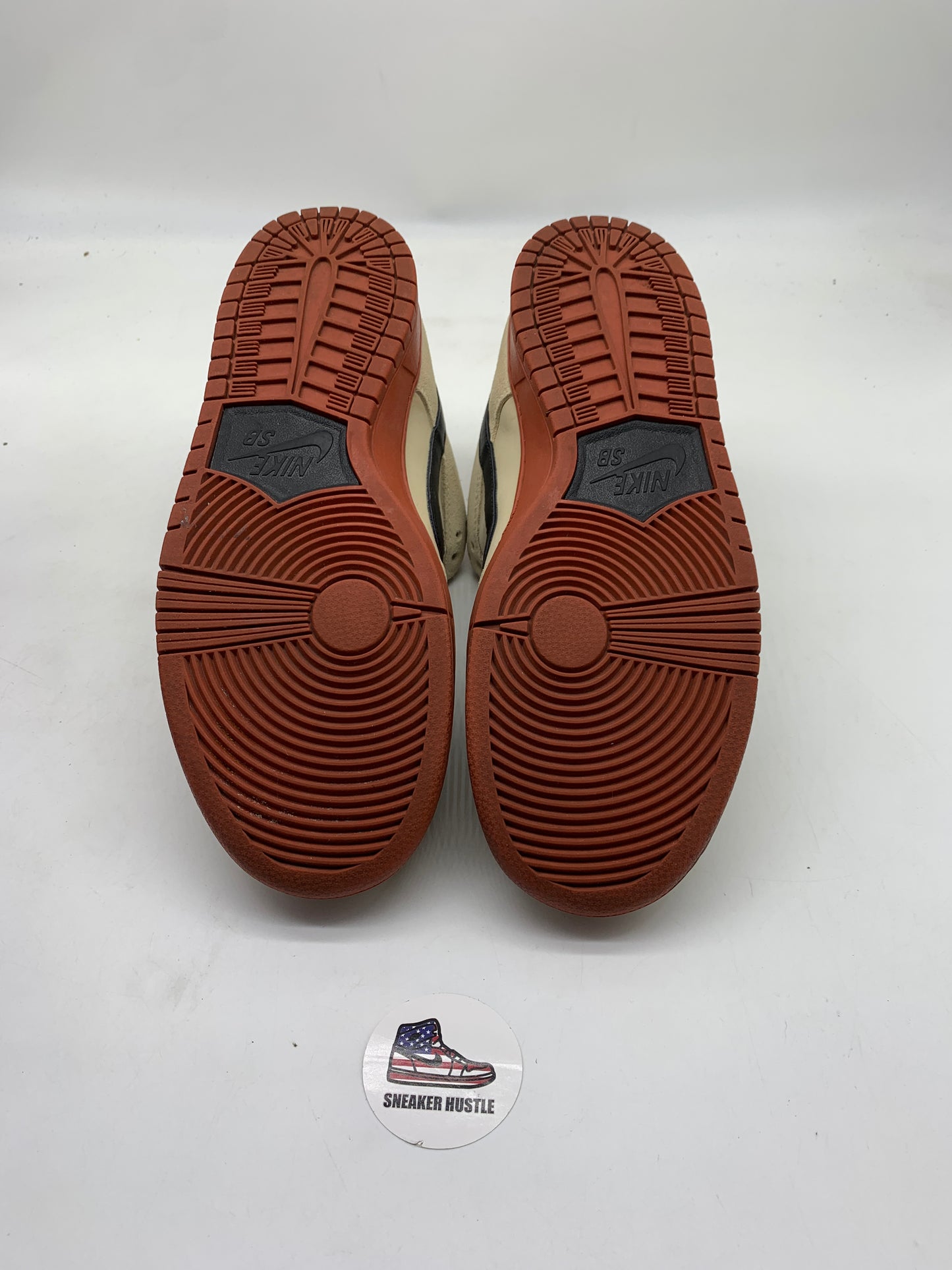 Nike SB Dunk Low Pro Hennessy