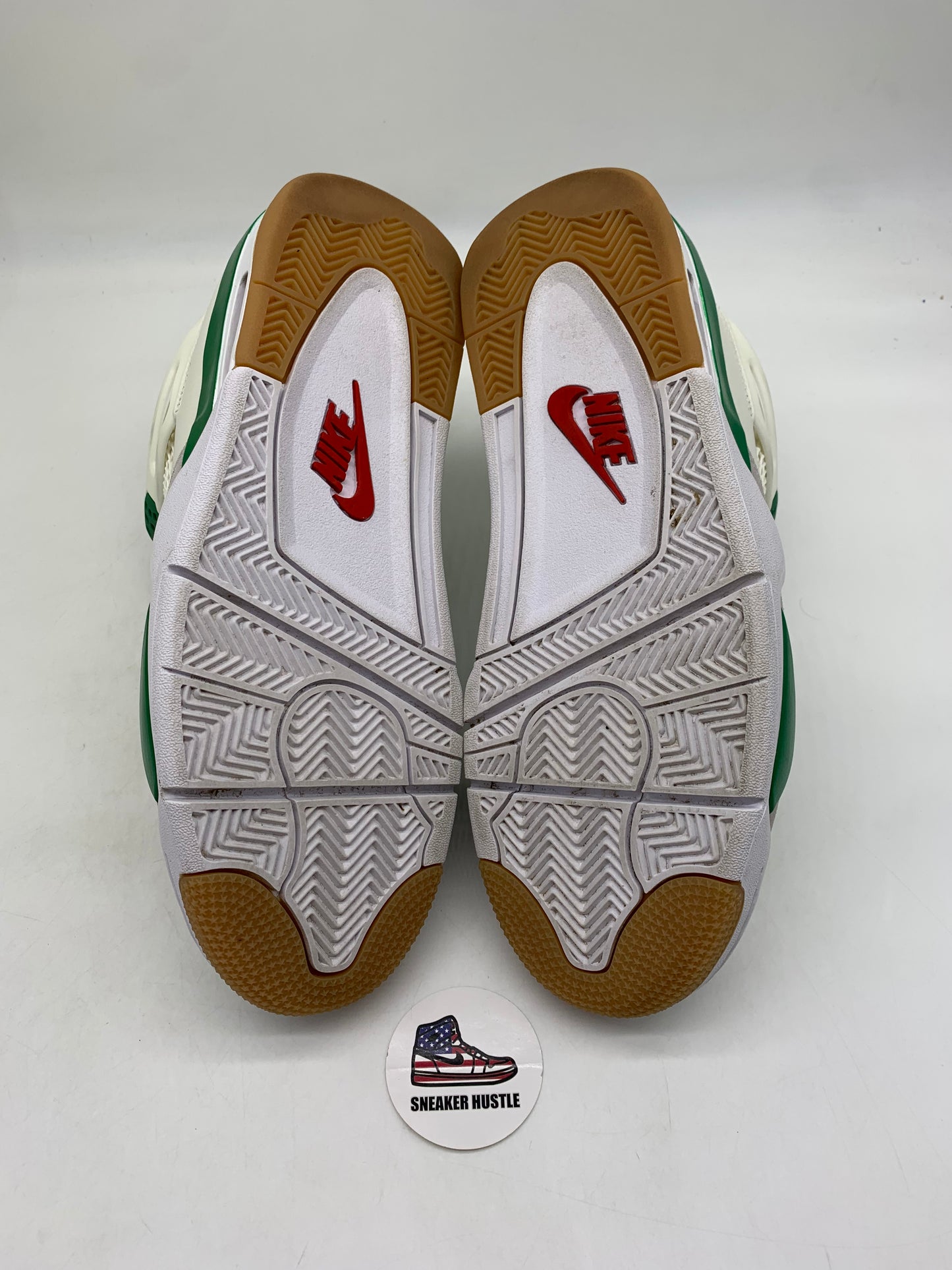 Jordan 4 Retro SB Pine Green