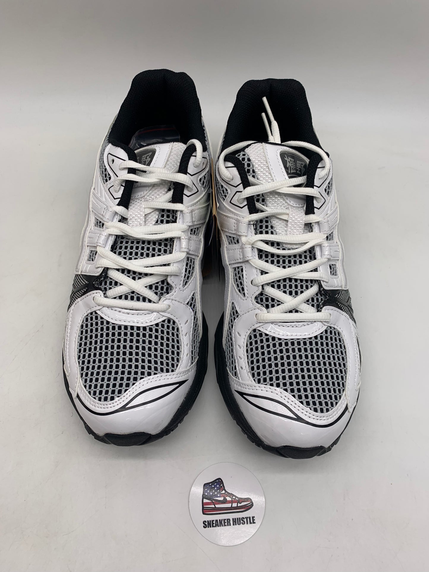 ASICS Gel-Kayano Legacy GmbH White Black