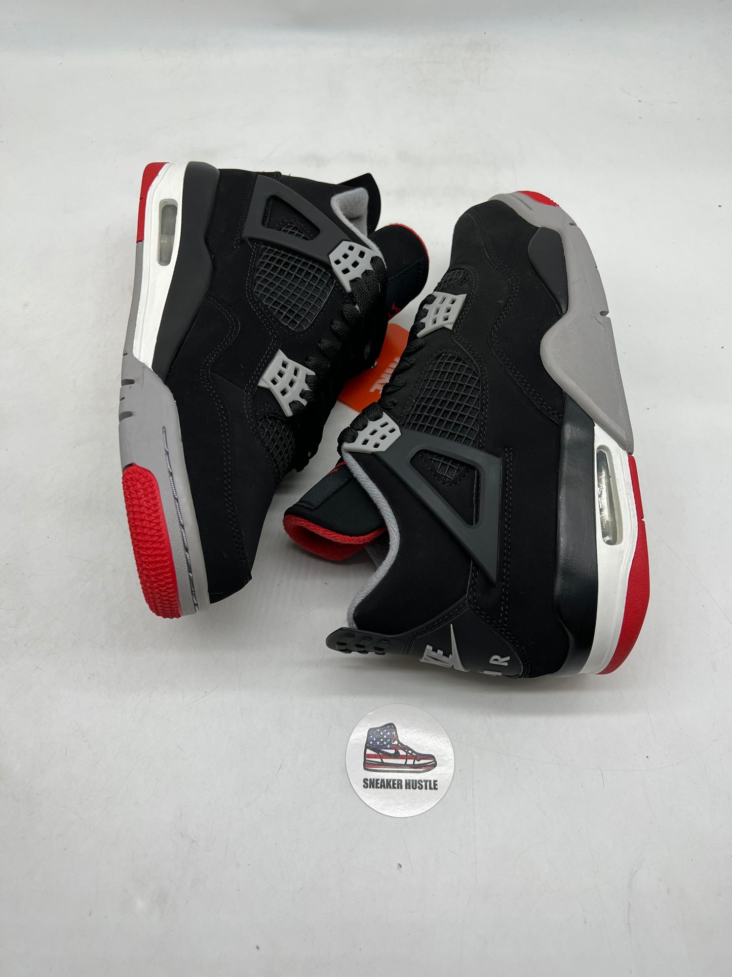 Jordan 4 Retro Bred (2019)