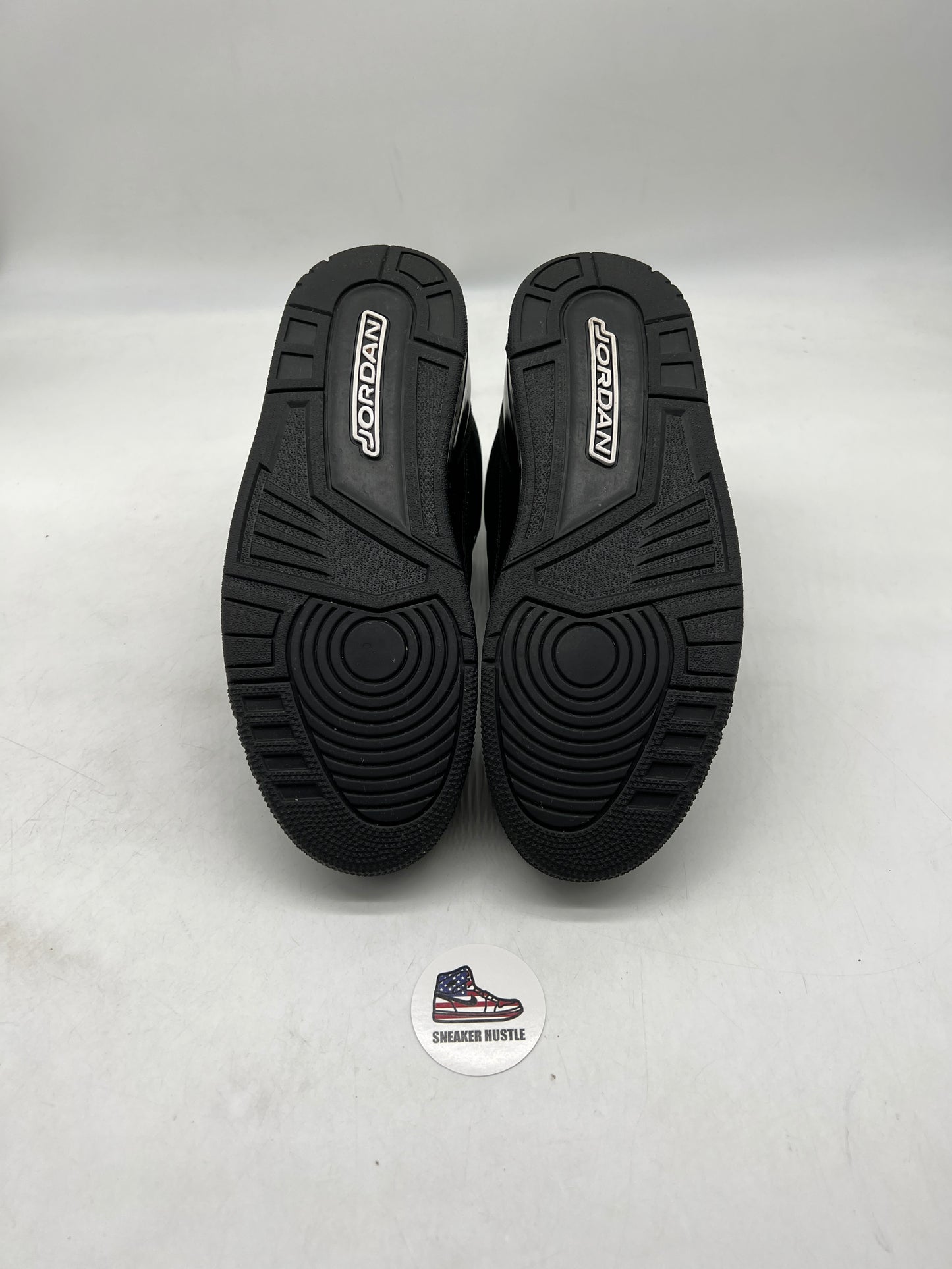 Jordan 3 Retro Black Cat (2025)
