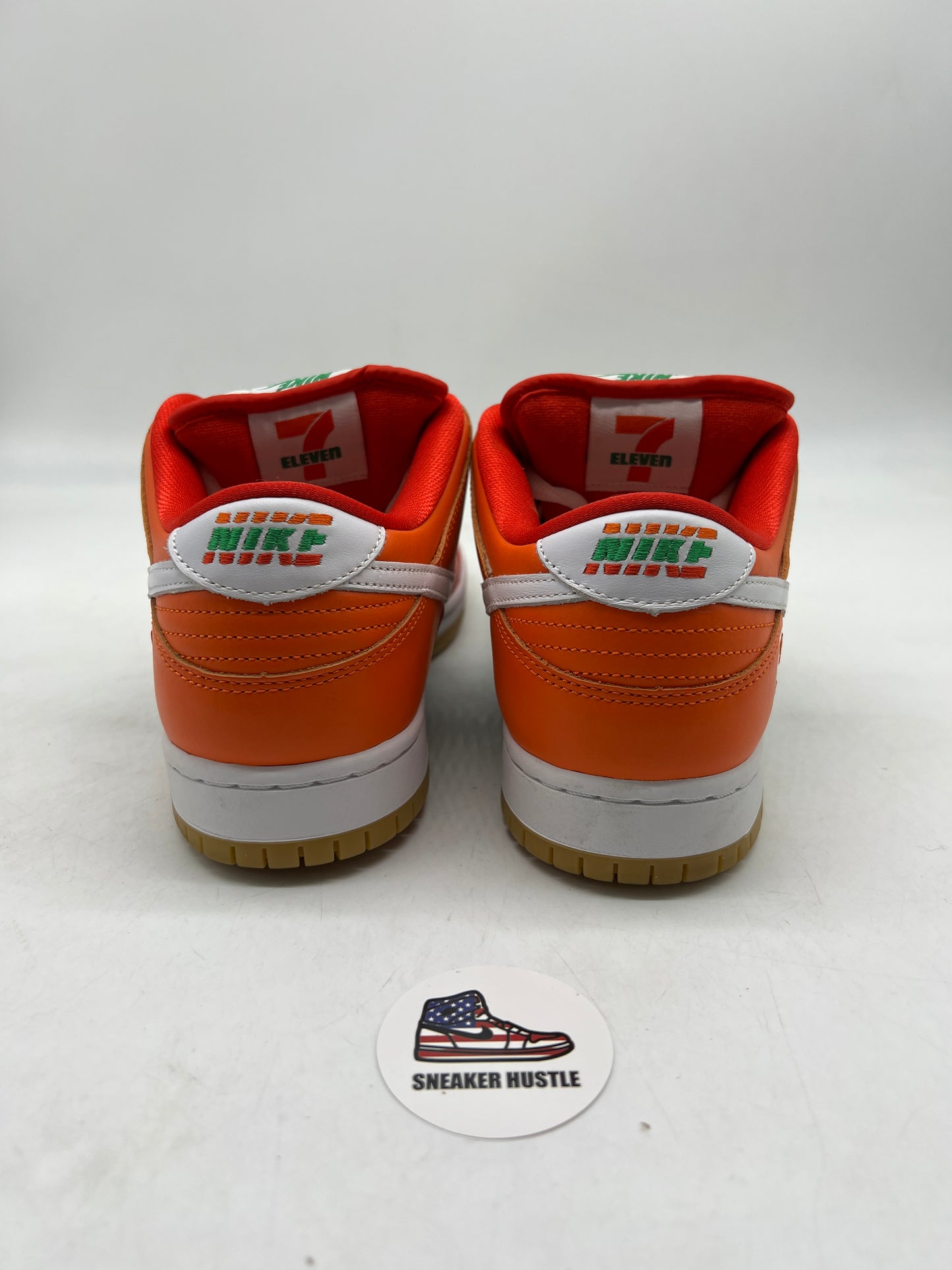 Nike SB Dunk Low 7-Eleven