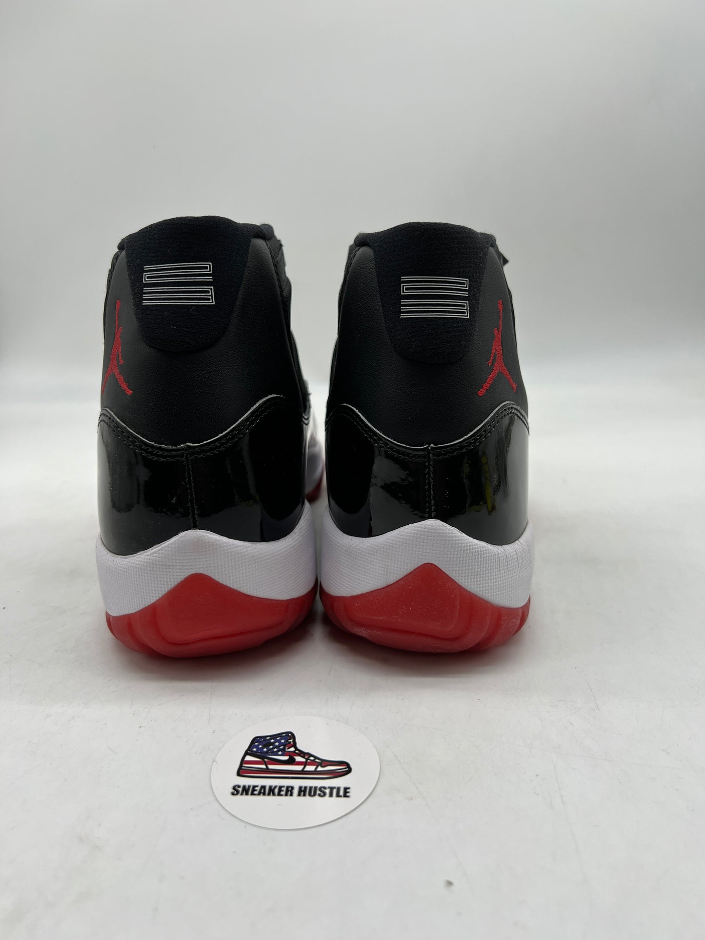 Jordan 11 Retro Playoffs Bred (2019)