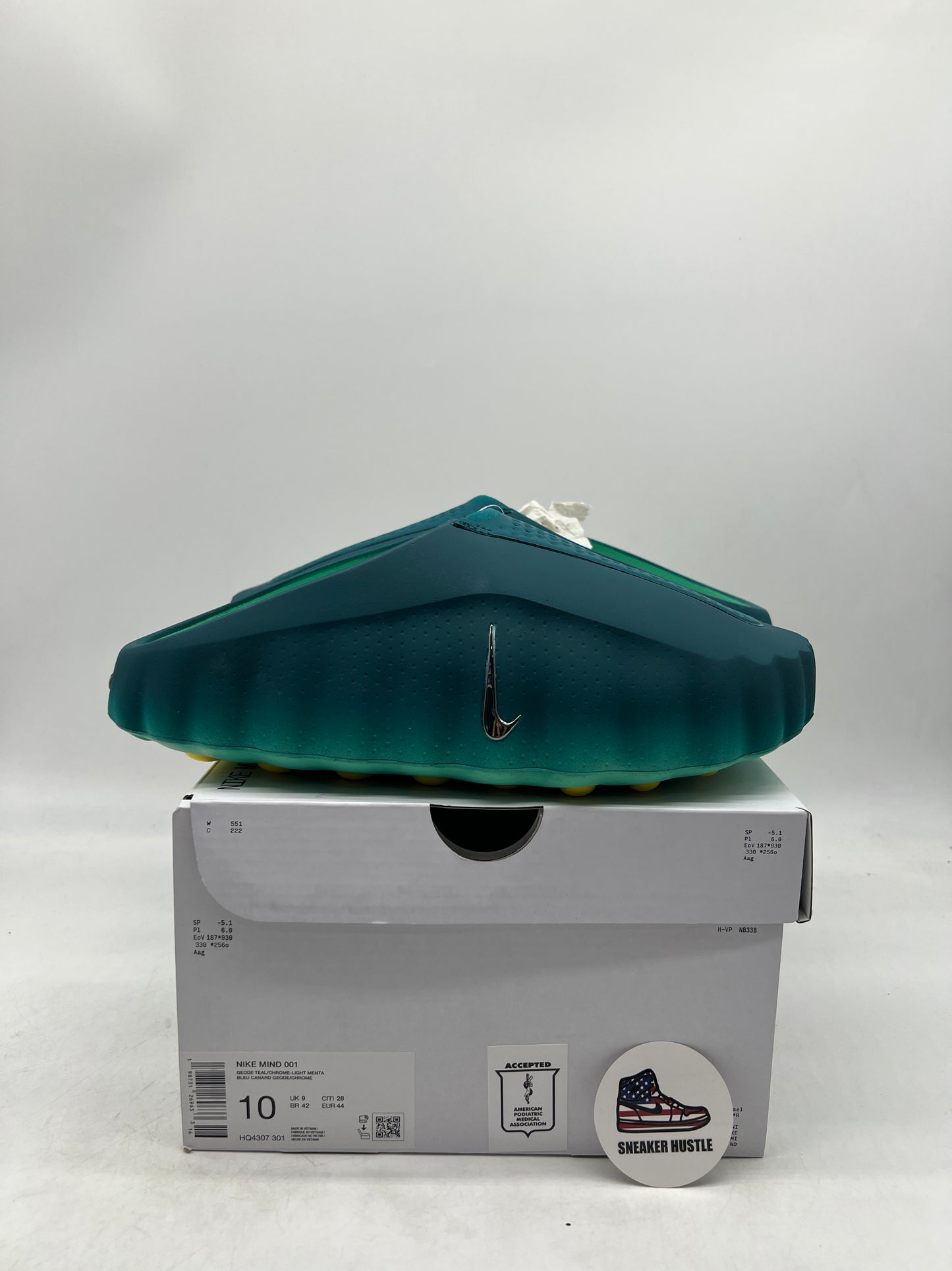 Nike Mind 001 Slide Geode Teal Light Menta