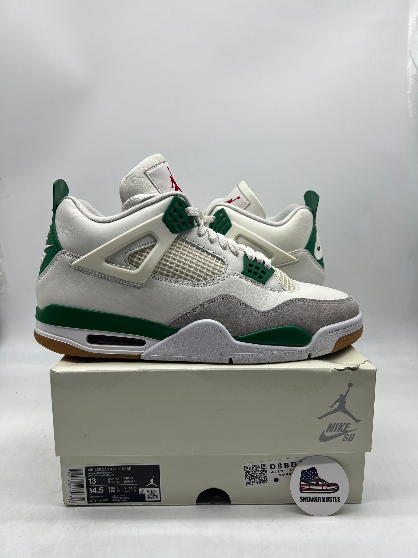 Jordan 4 Retro SB Pine Green