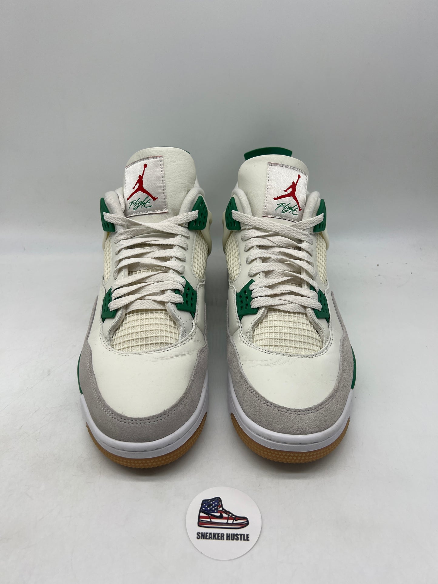 Jordan 4 Retro SB Pine Green