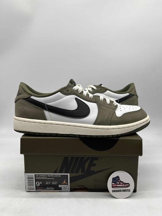 Preowned Jordan 1 Retro Low Medium Olive sneakers size 9.5