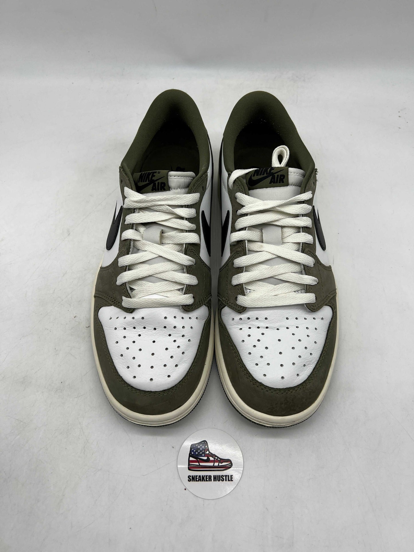 Jordan 1 Retro Low Medium Olive