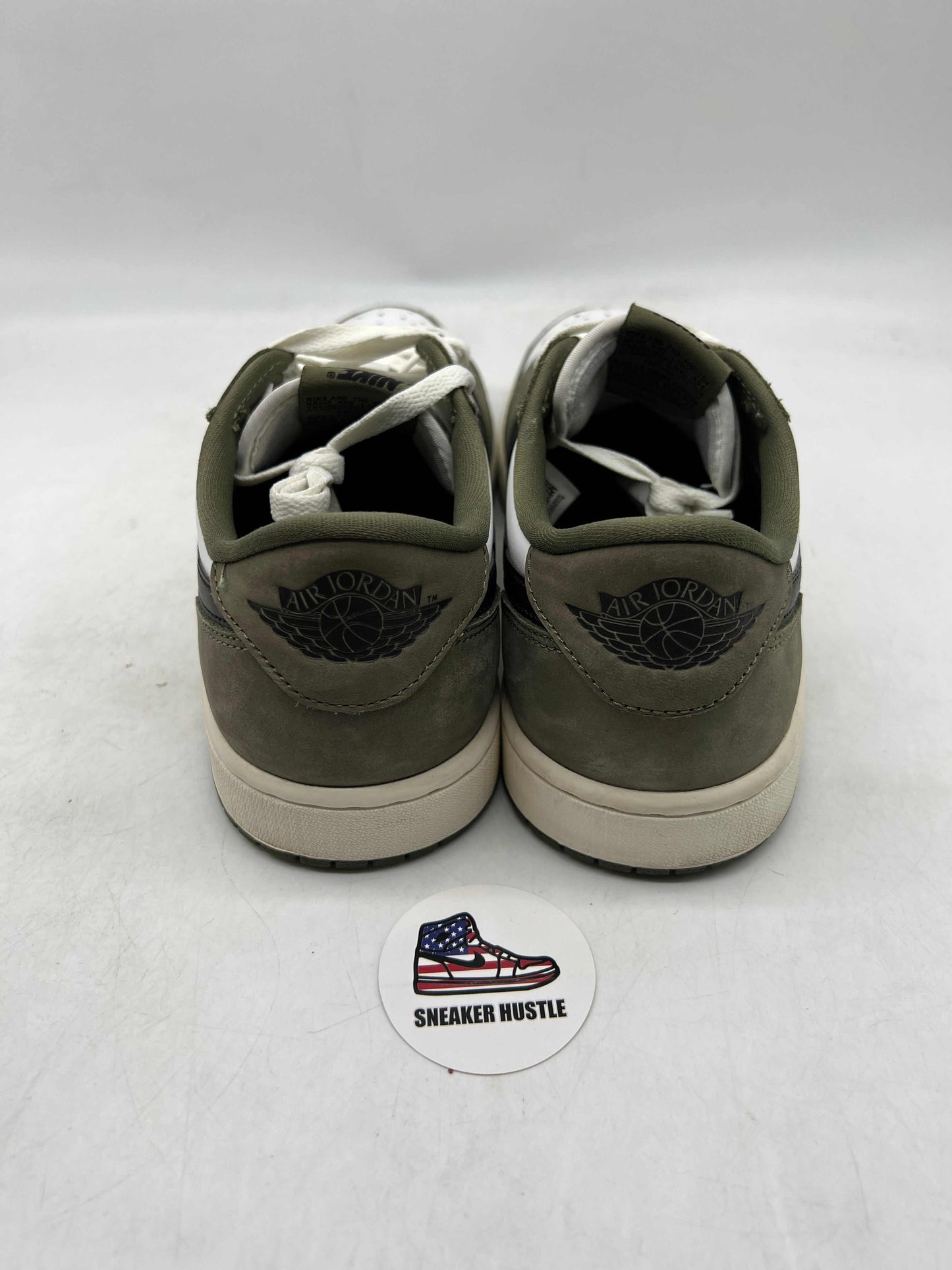 Jordan 1 Retro Low Medium Olive