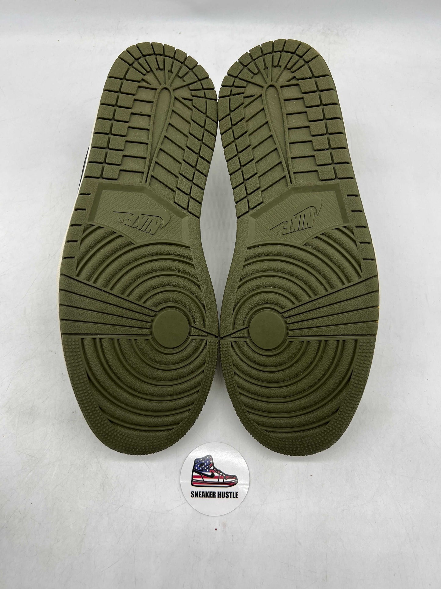 Jordan 1 Retro Low Medium Olive