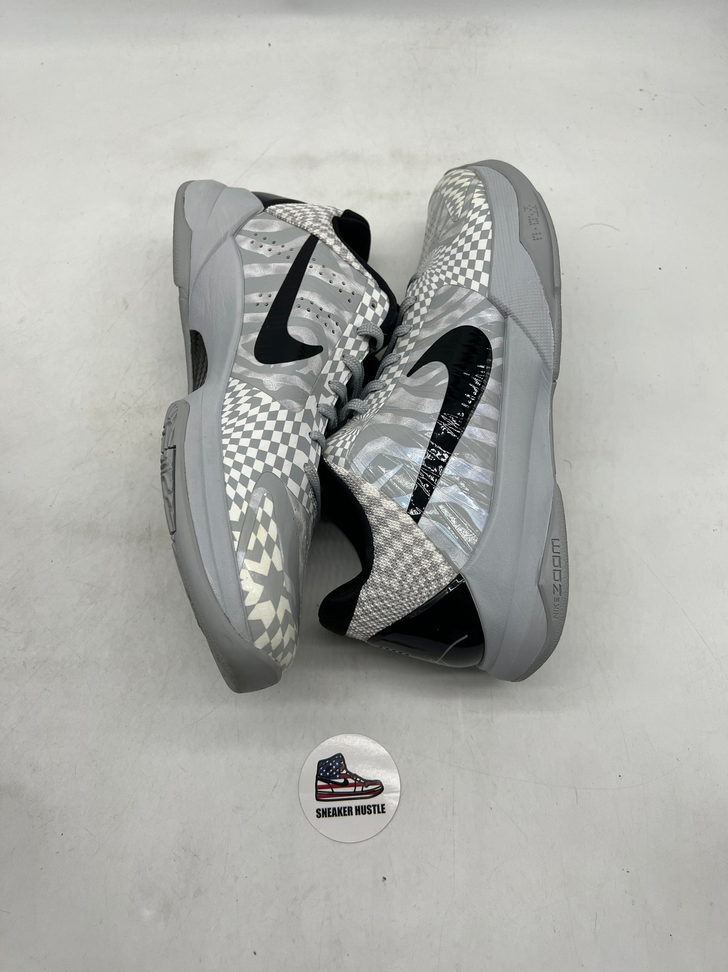 Nike Kobe 5 Protro Zebra PE