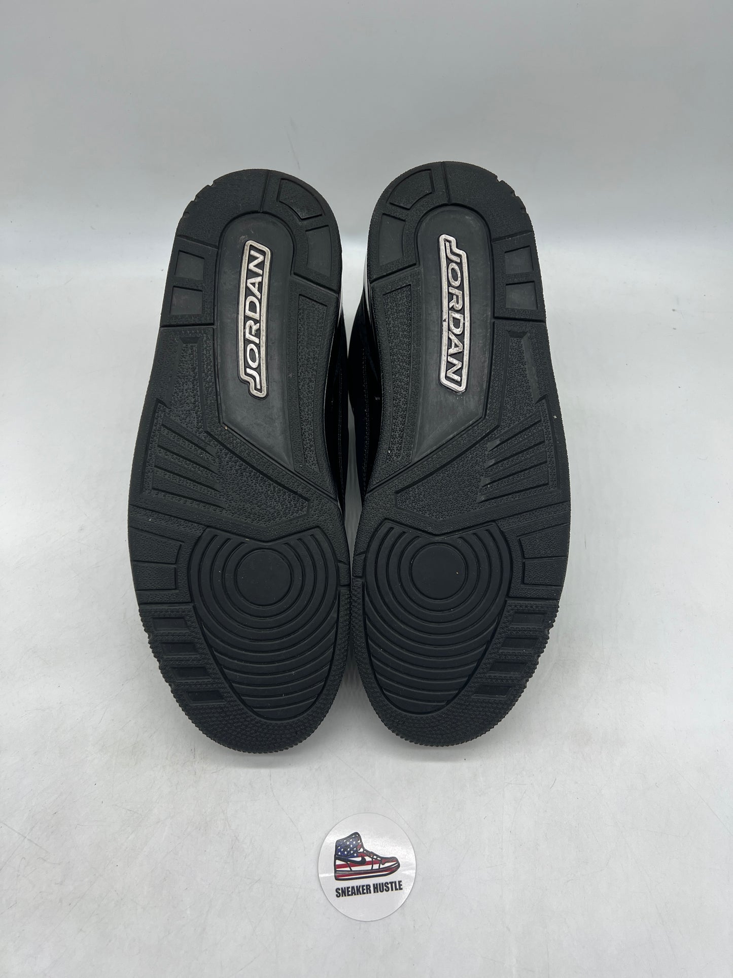 Jordan 3 Retro Black Cat (2025)