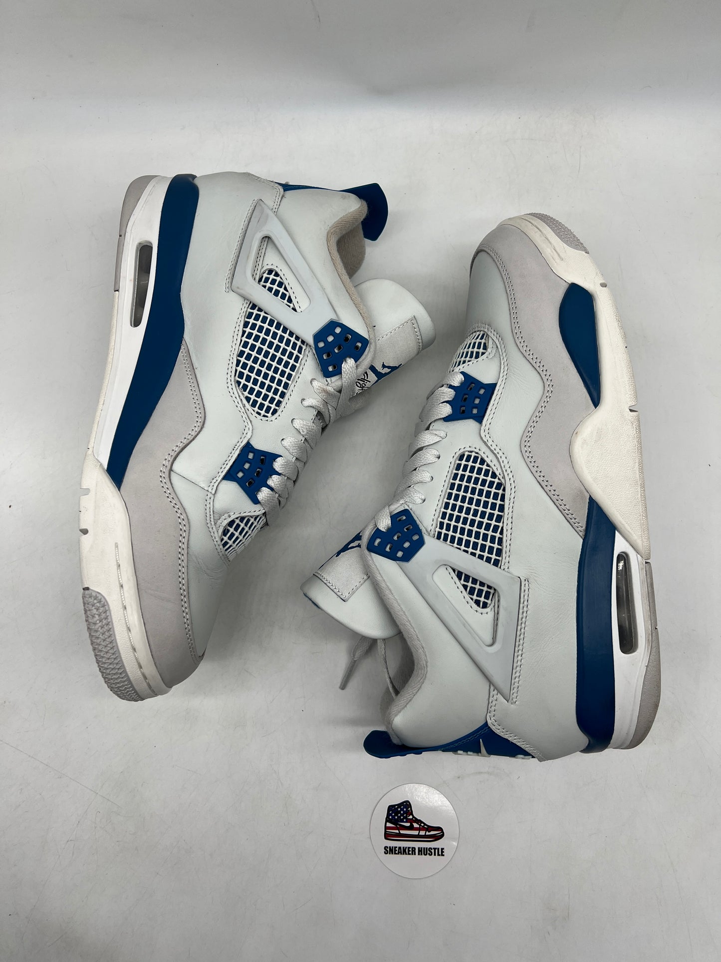 Jordan 4 Retro Military Blue (2024)