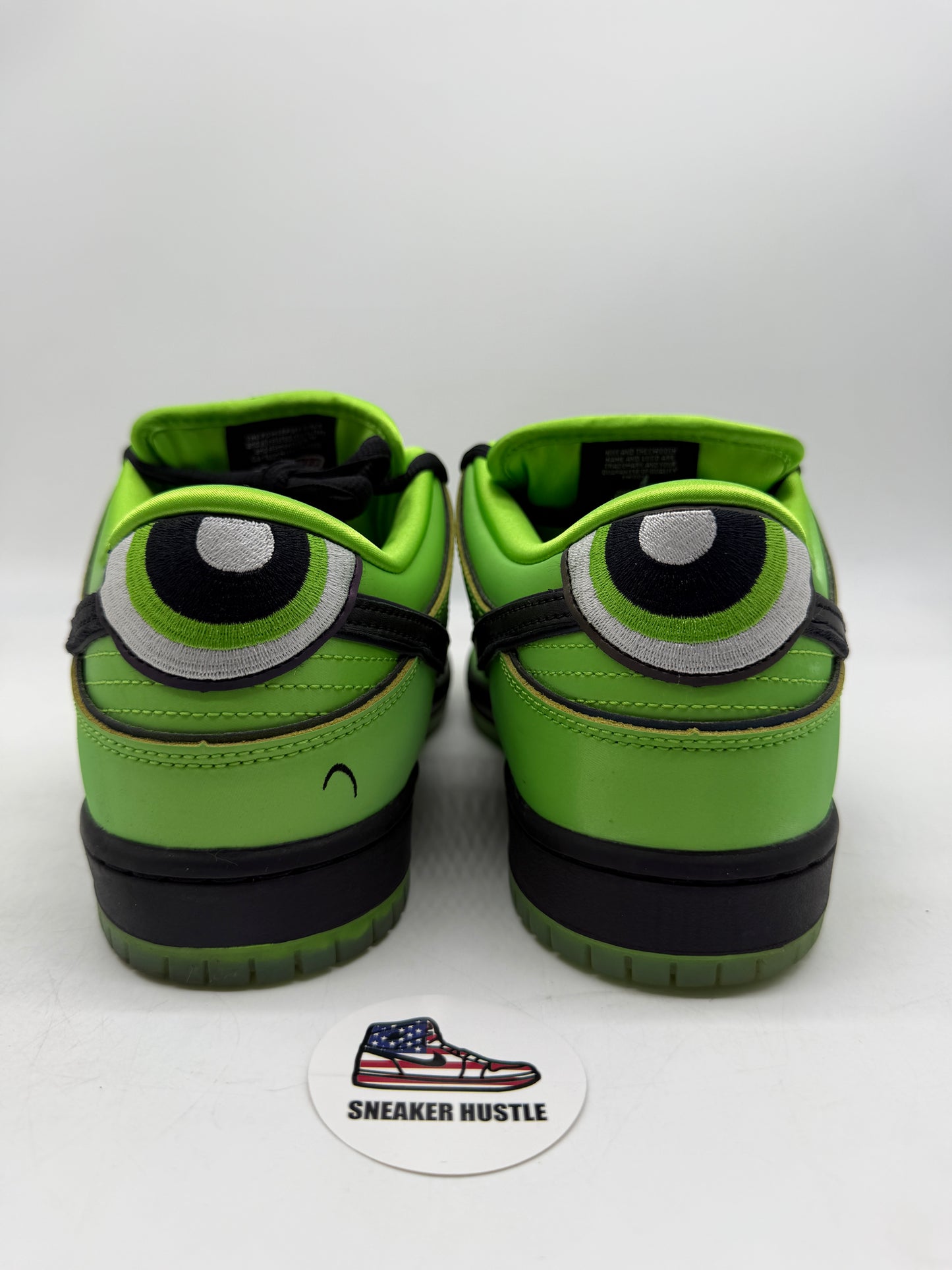 Nike SB Dunk Low The Powerpuff Girls Buttercup