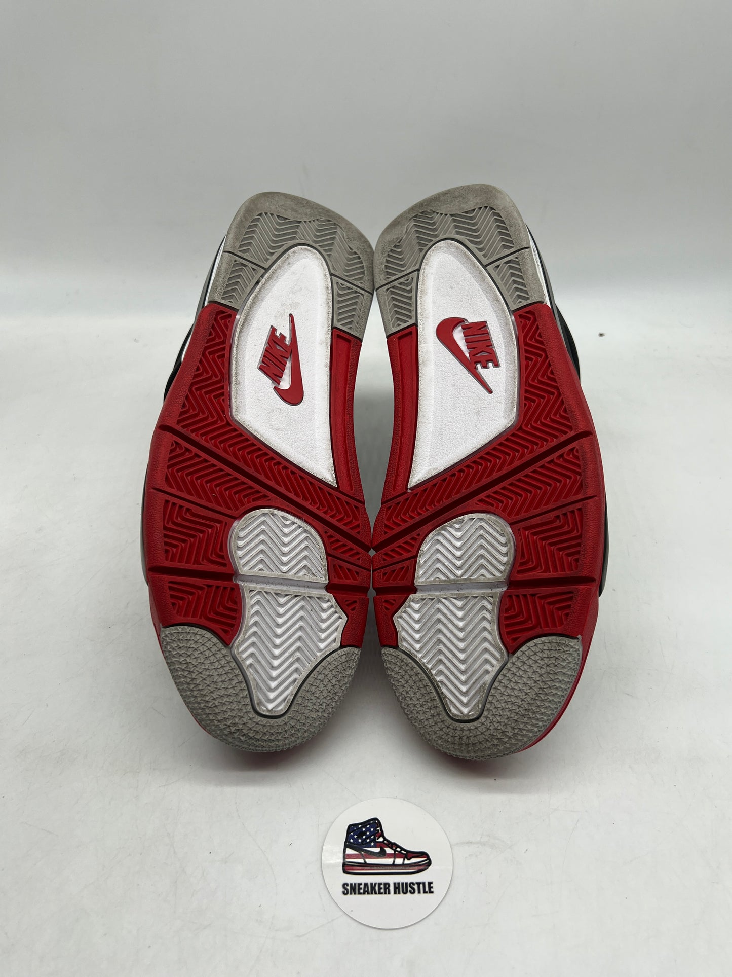 Jordan 4 Retro Fire Red (2020)