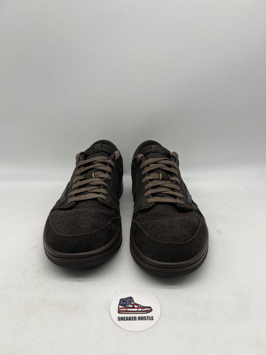 Jordan 1 Retro Low OG SP Travis Scott Velvet Brown