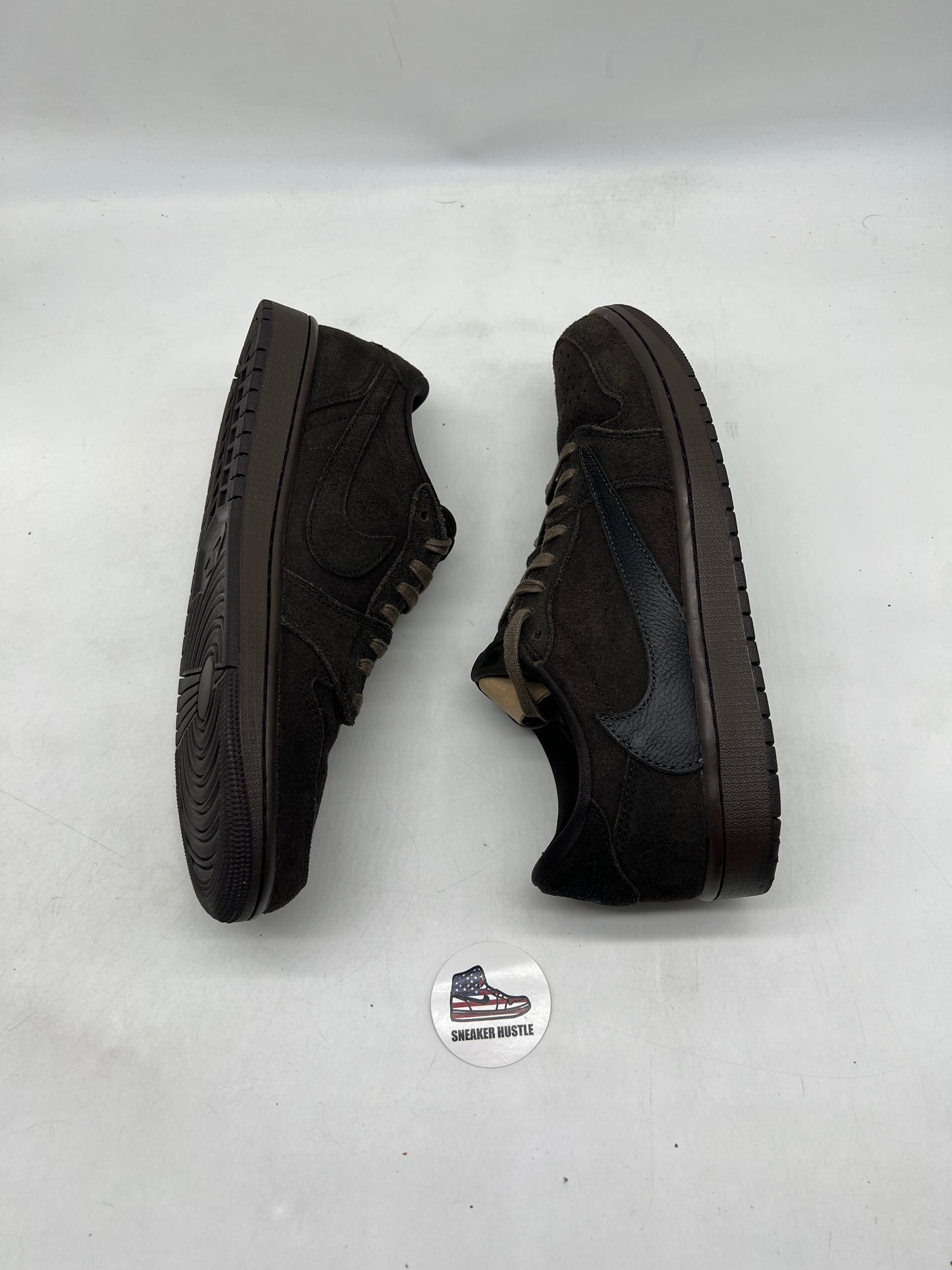 Jordan 1 Retro Low OG SP Travis Scott Velvet Brown