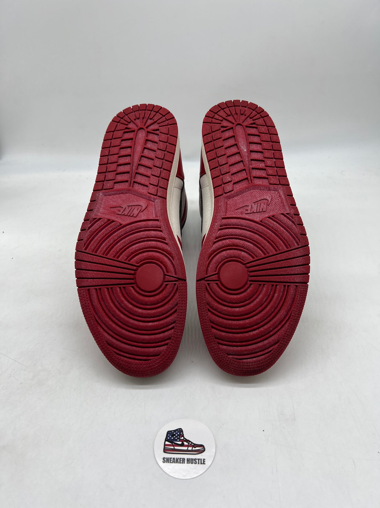 Jordan 1 Retro High OG Chicago Lost and Found