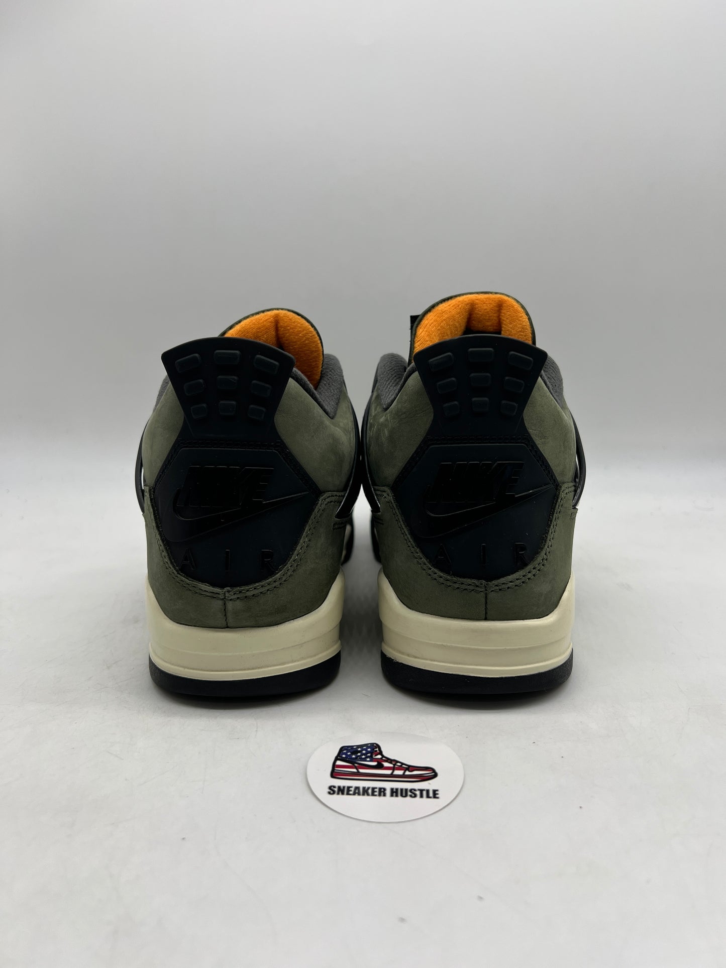 Jordan 4 Retro OG SP Undefeated (2025)
