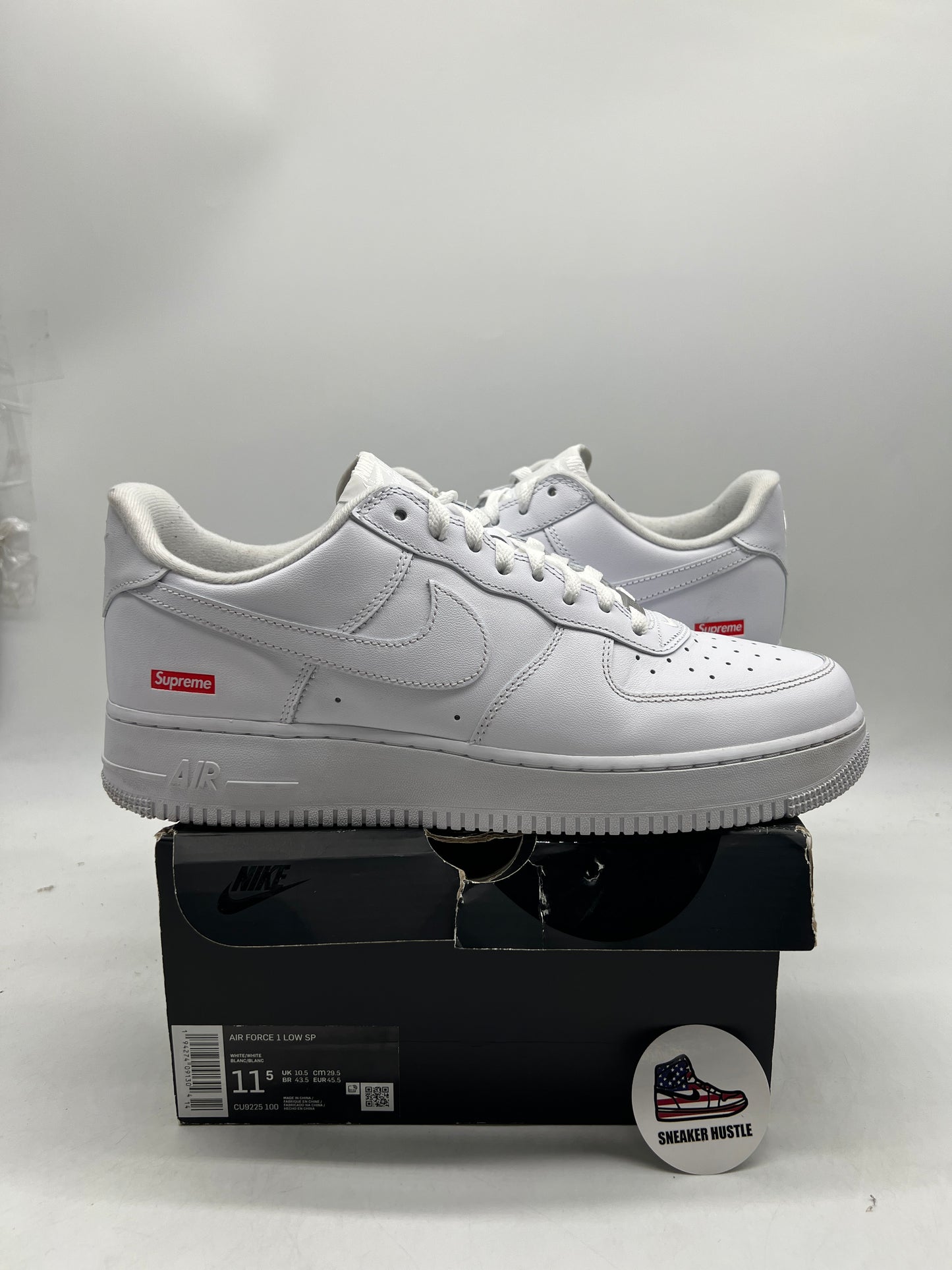 Nike Air Force 1 Low Supreme White