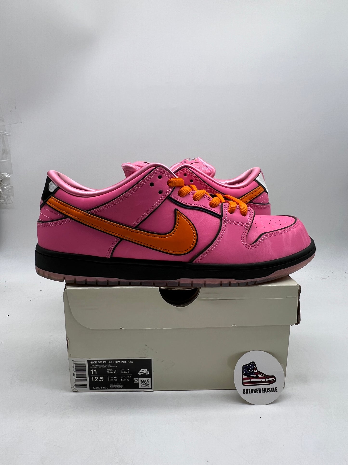 Nike SB Dunk Low The Powerpuff Girls Blossom