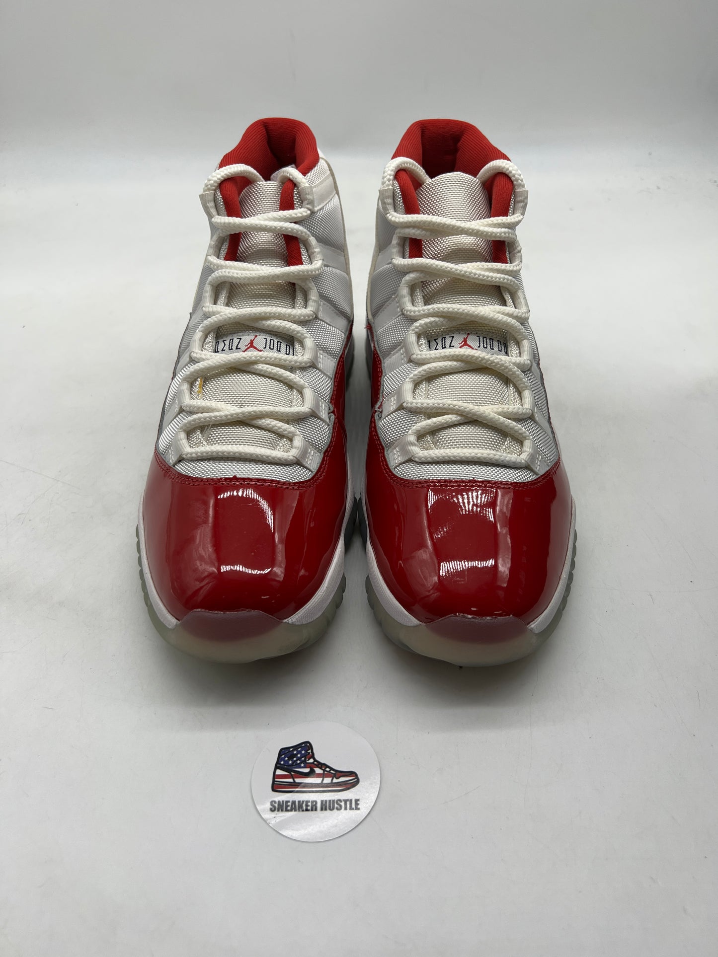 Jordan 11 Retro Cherry (2022)