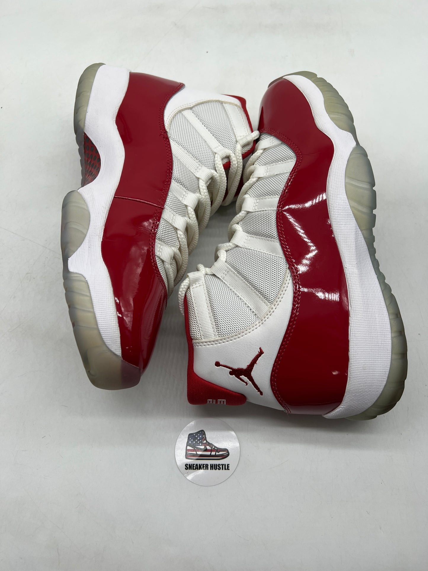 Jordan 11 Retro Cherry (2022)