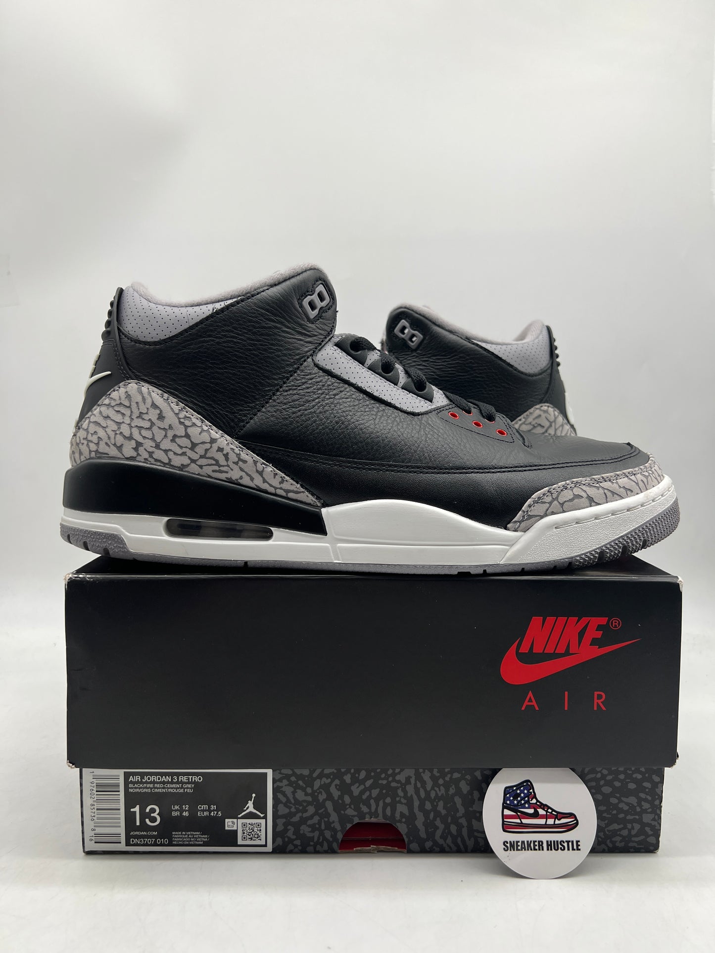 Jordan 3 Retro OG Black Cement (2024)