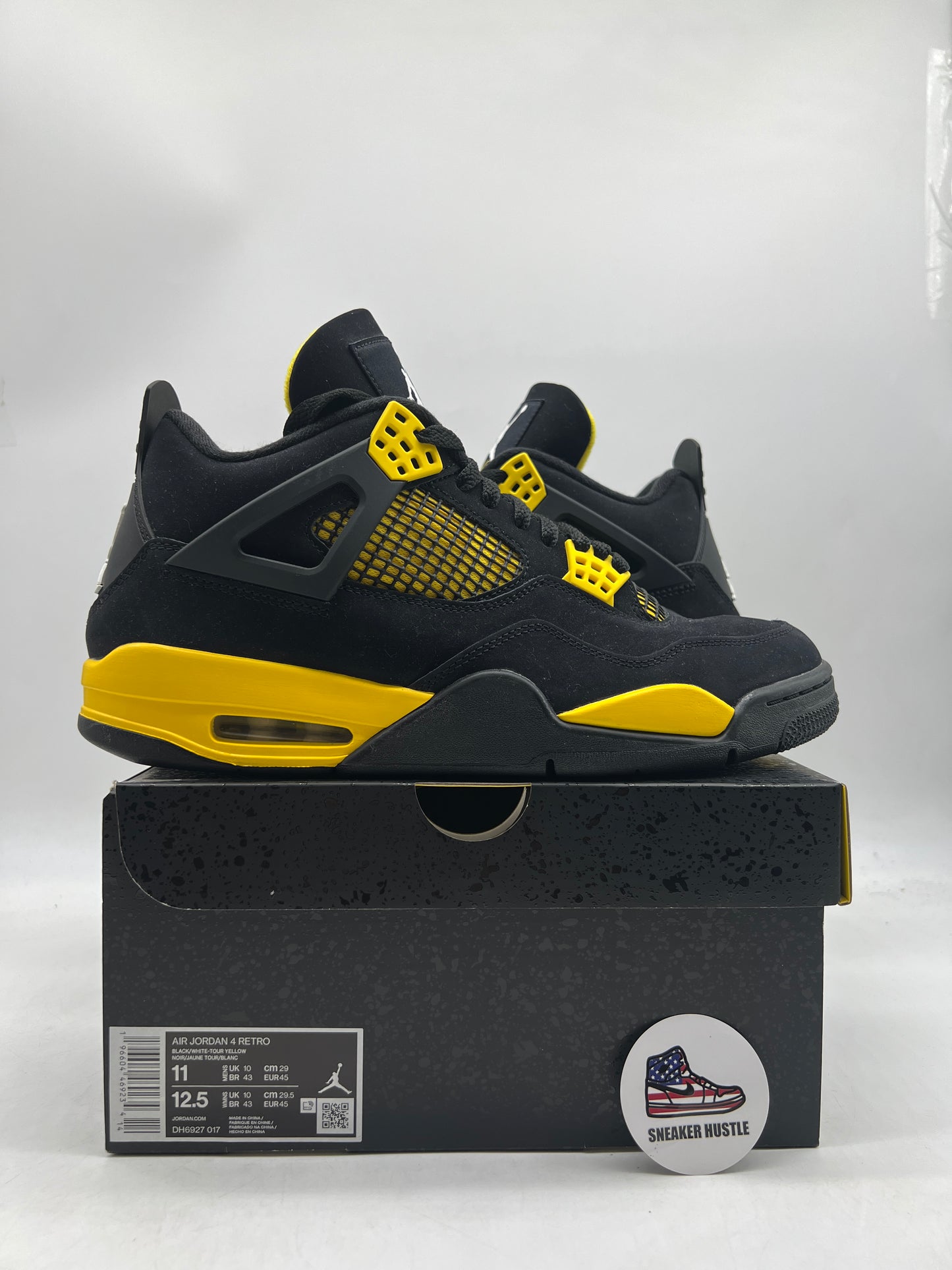 Jordan 4 Retro Thunder (2023)
