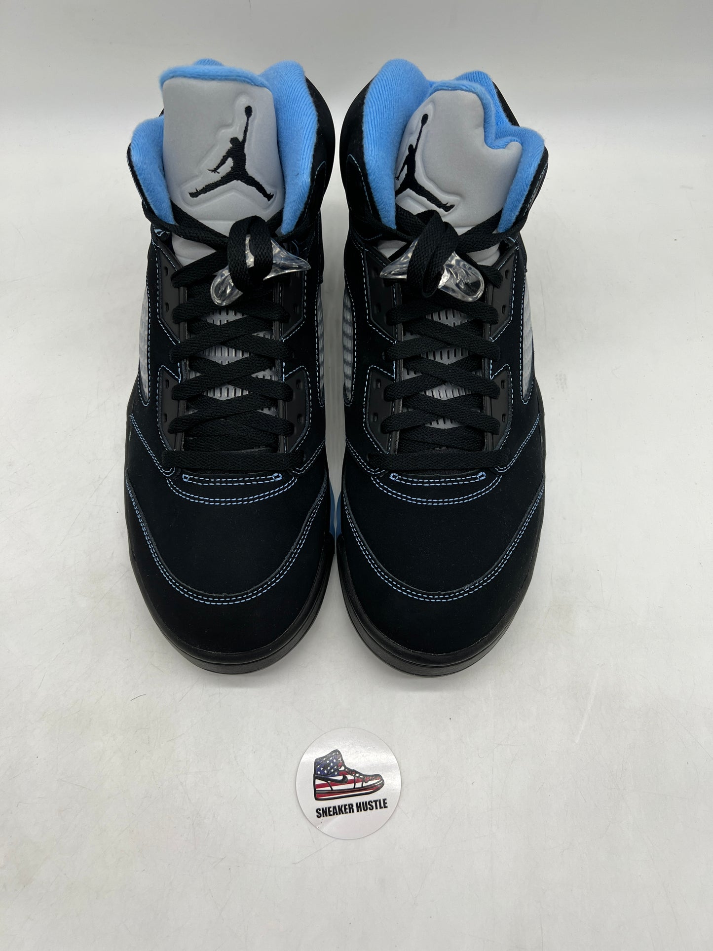 Jordan 5 Retro Black University Blue (2026)