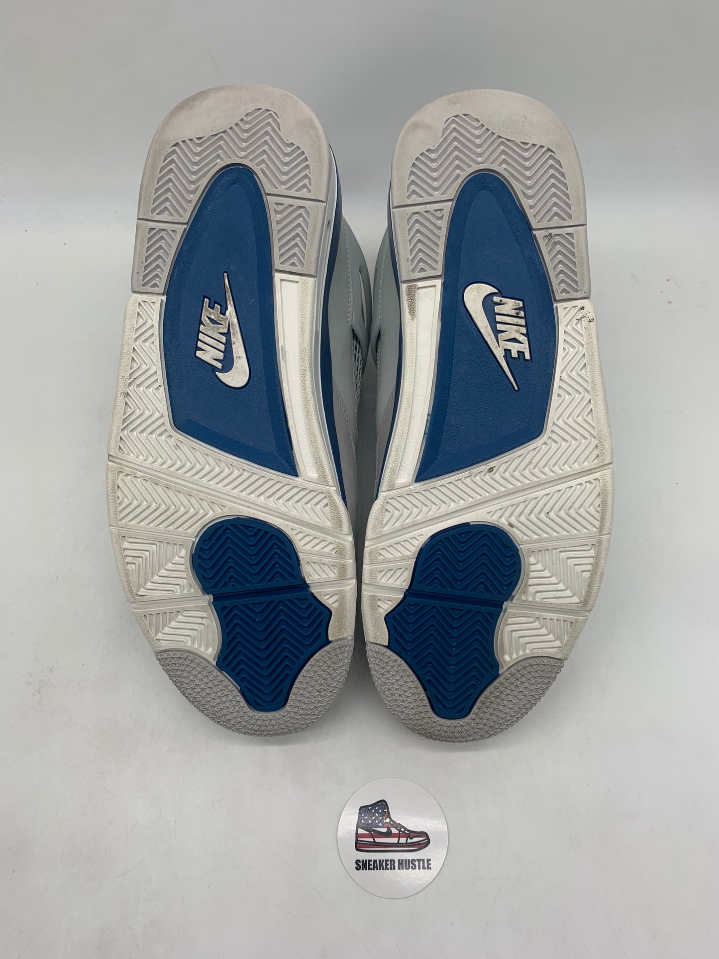 Jordan 4 Retro Military Blue (2024)