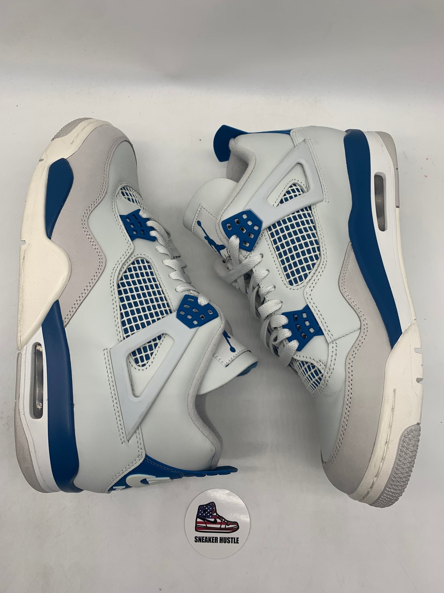 Jordan 4 Retro Military Blue (2024)