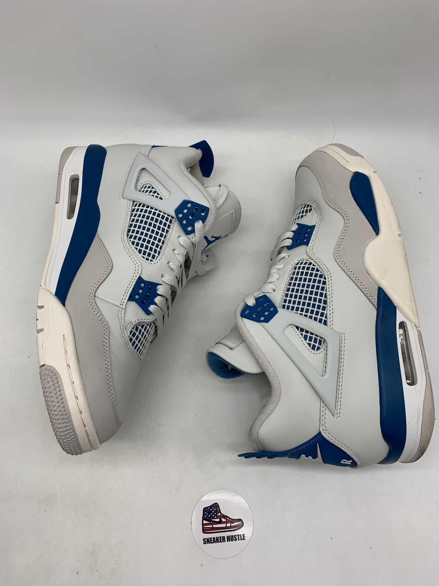 Jordan 4 Retro Military Blue (2024)