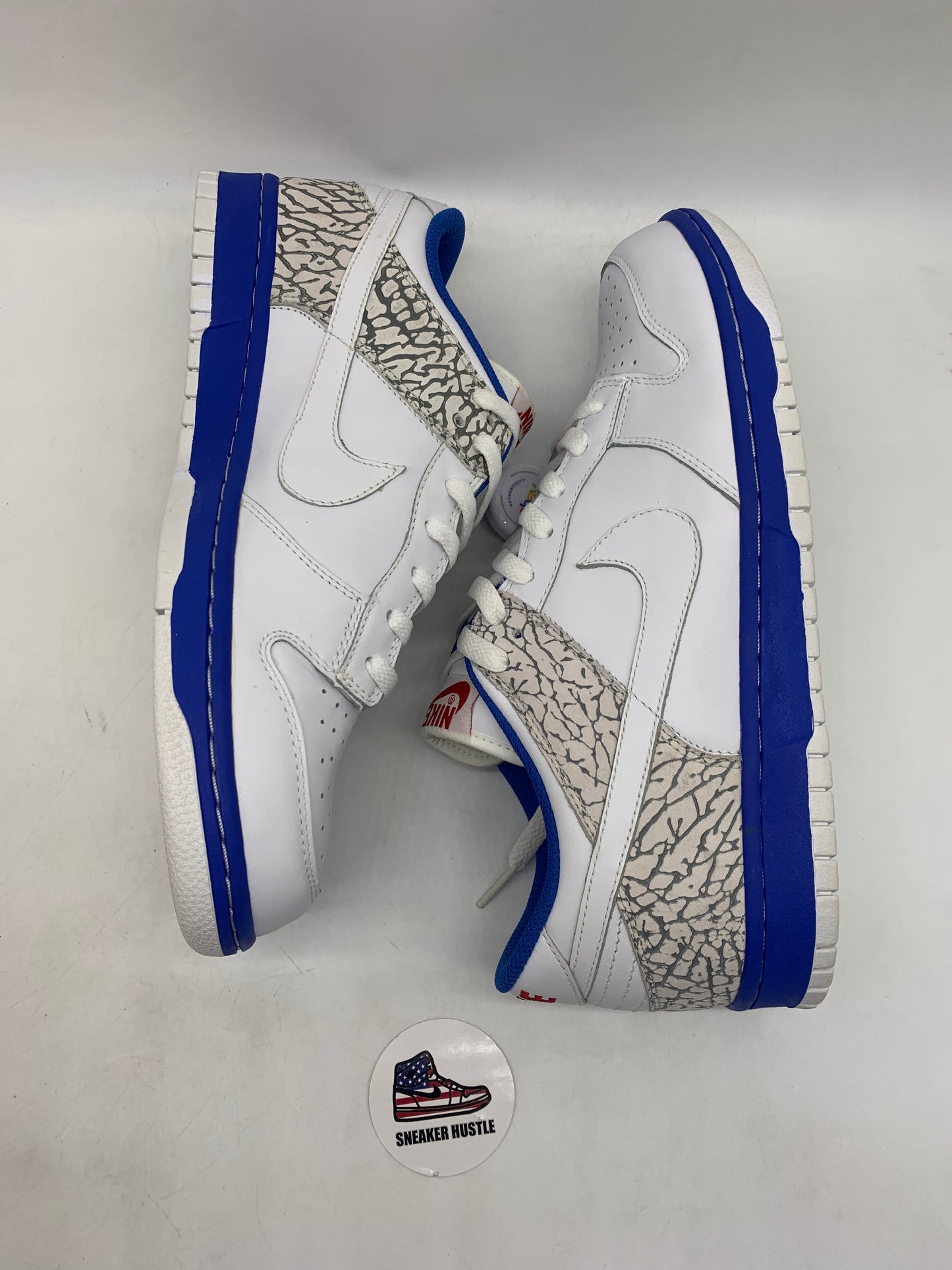 Nike Dunk Low Jordan Pack