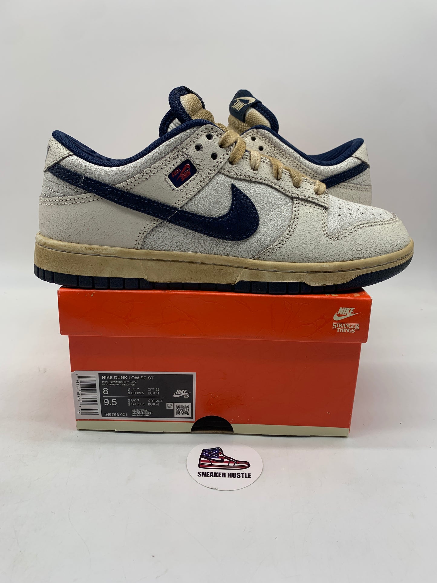 Nike Dunk Low Stranger Things Phantom