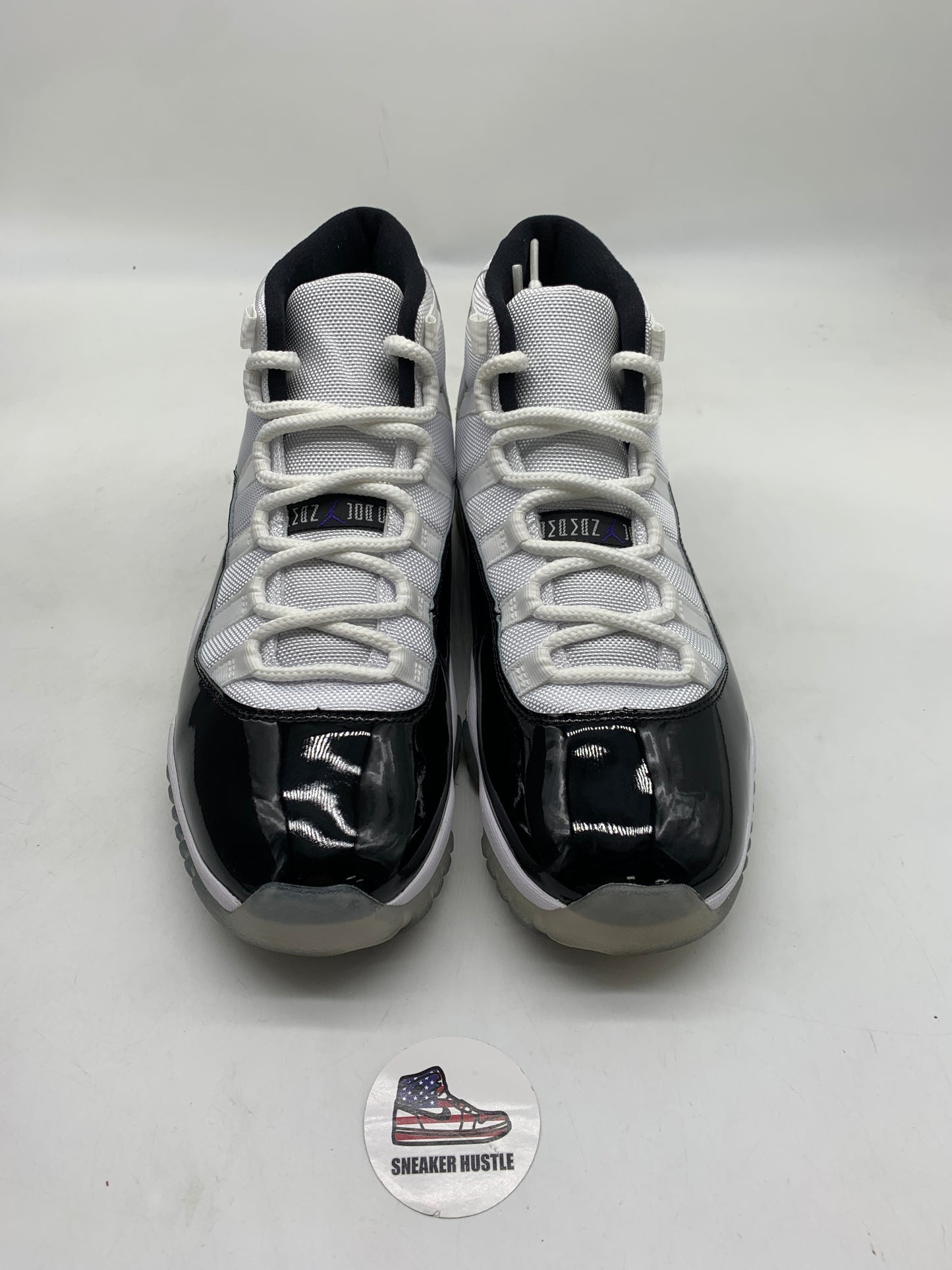 Jordan 11 Retro Concord (2018)