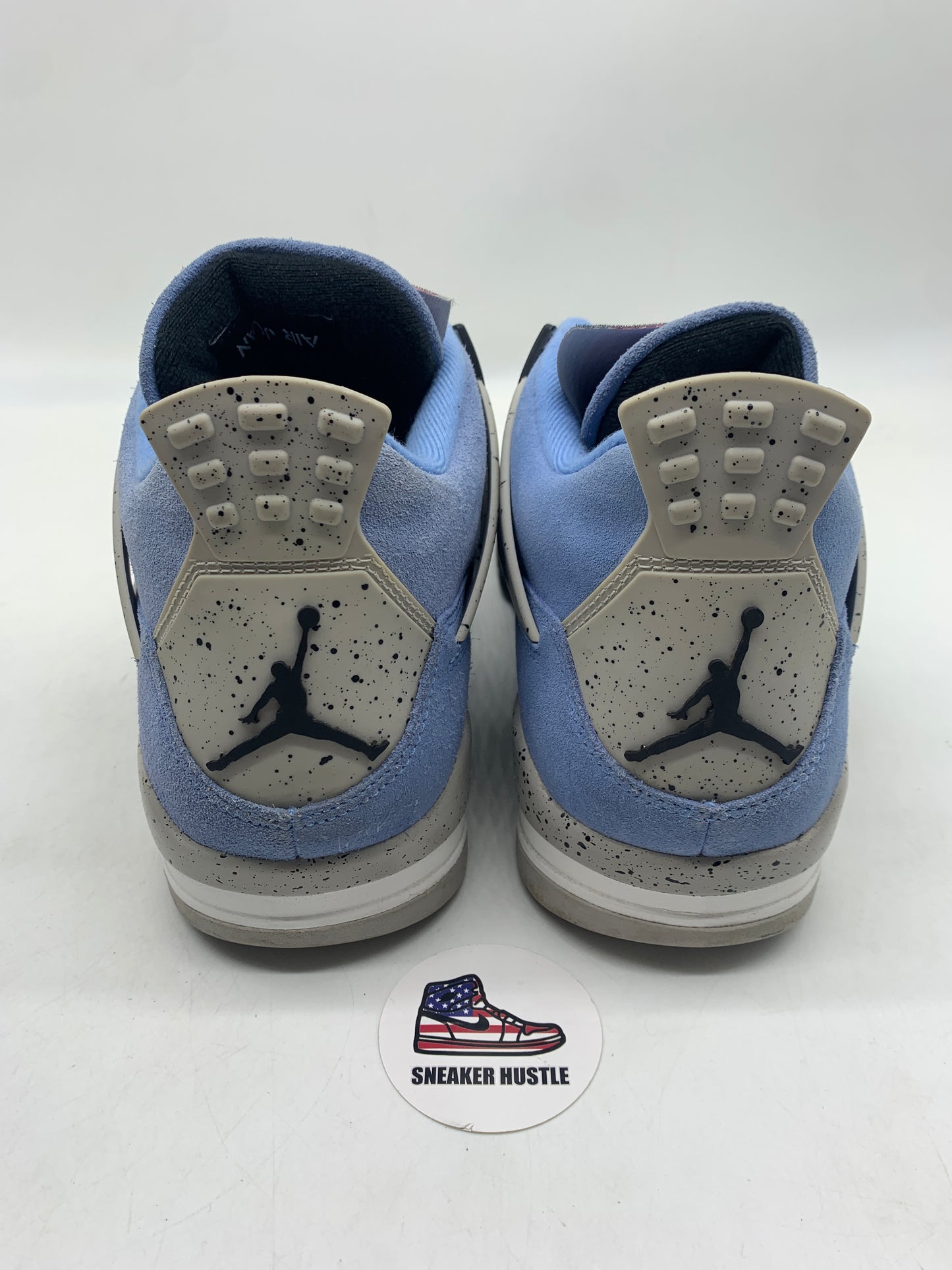 Jordan 4 Retro University Blue