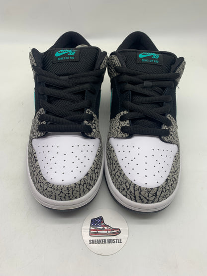 Nike SB Dunk Low atmos Elephant