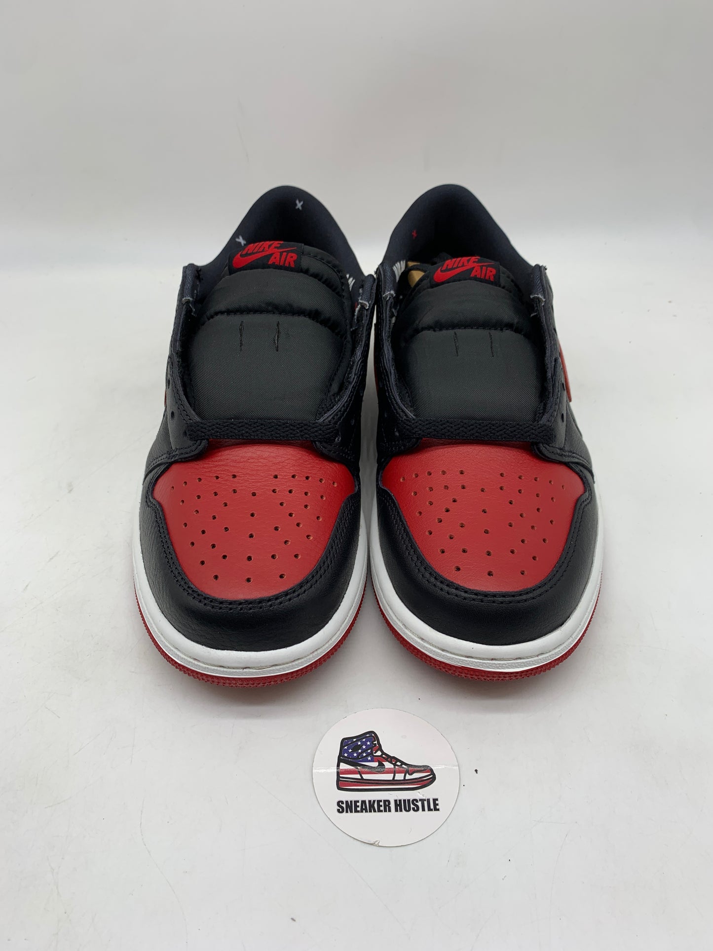 Jordan 1 Retro Low OG Banned