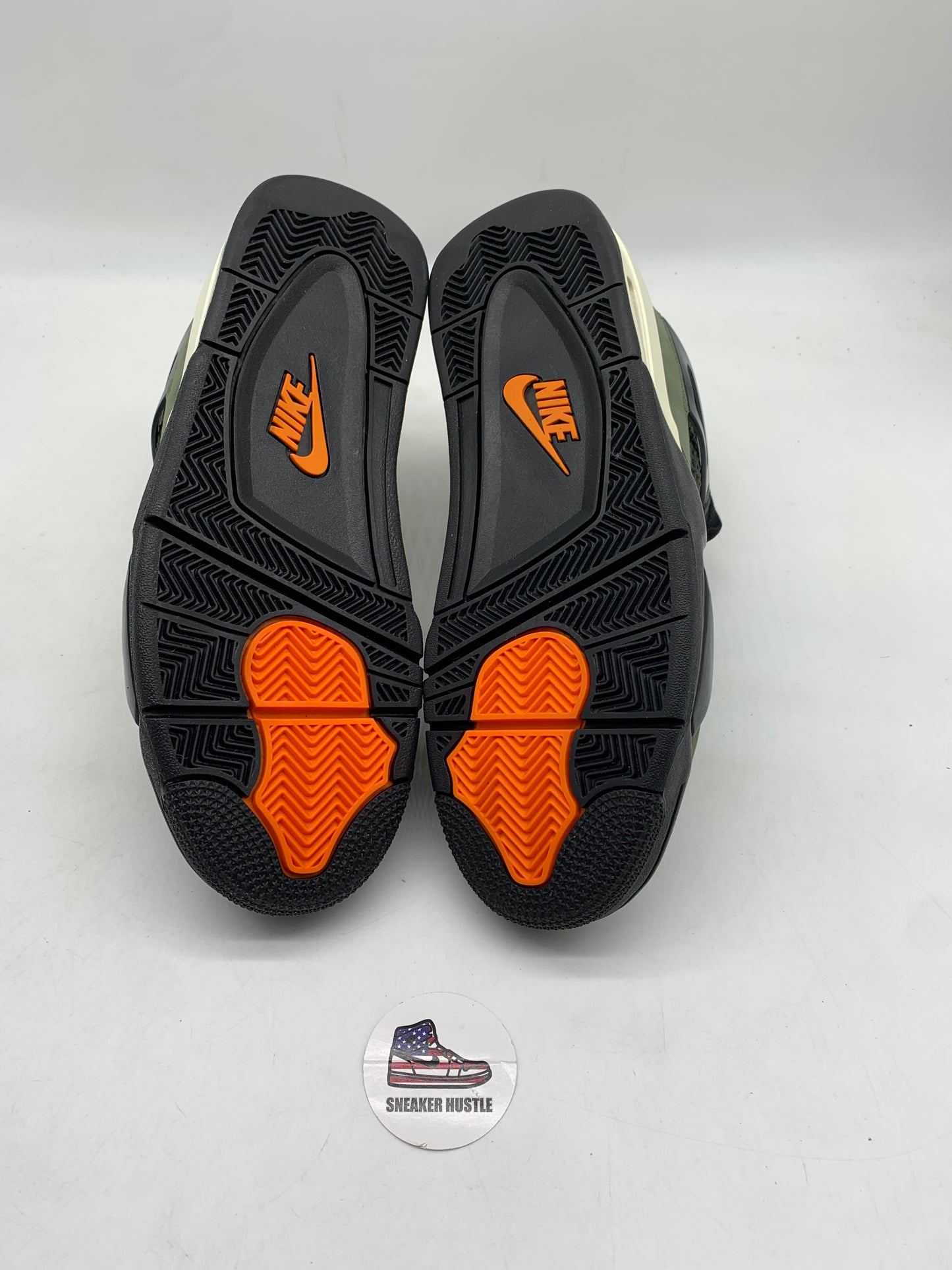 Jordan 4 Retro OG SP Undefeated (2025)