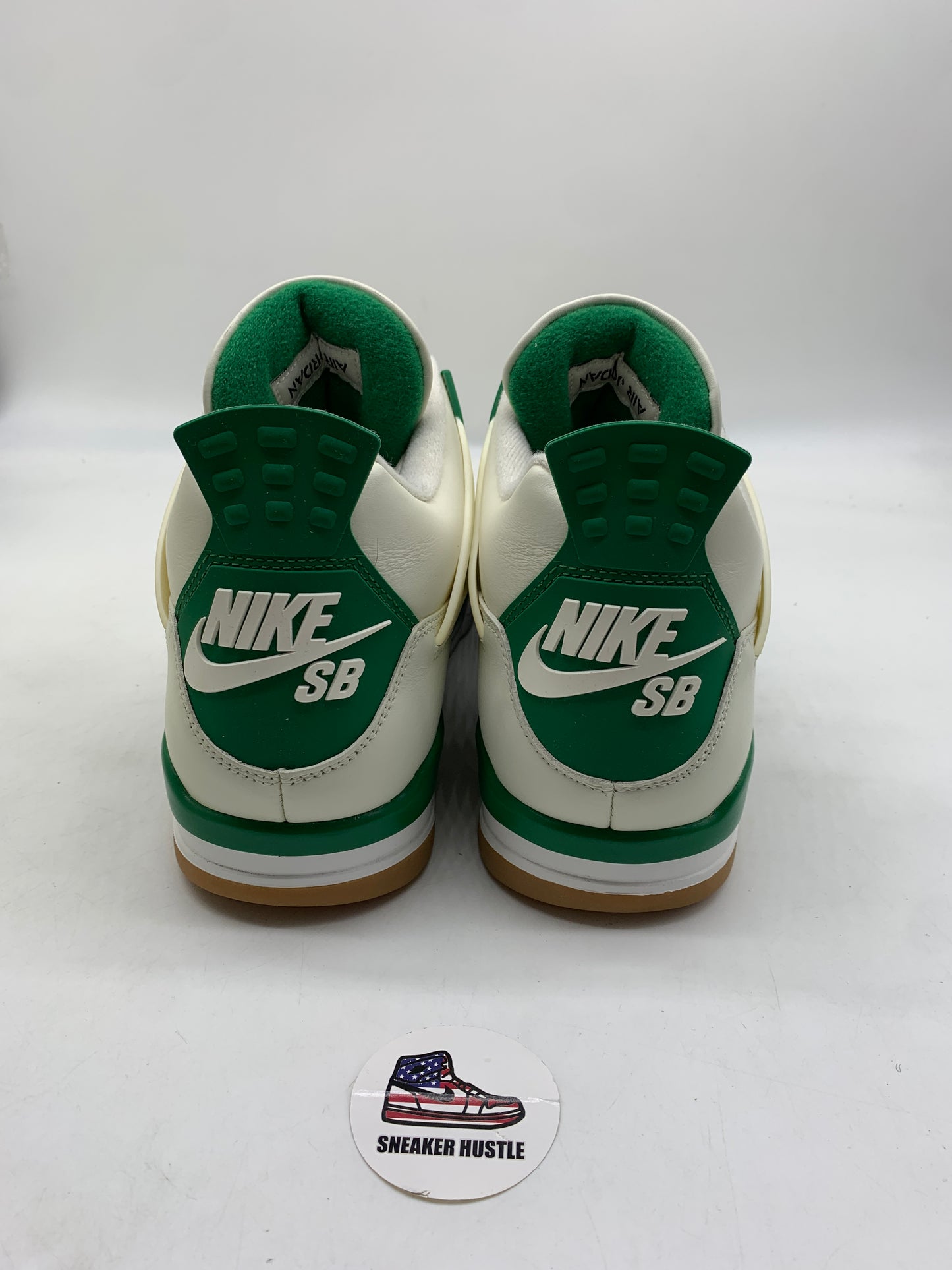 Jordan 4 Retro SB Pine Green