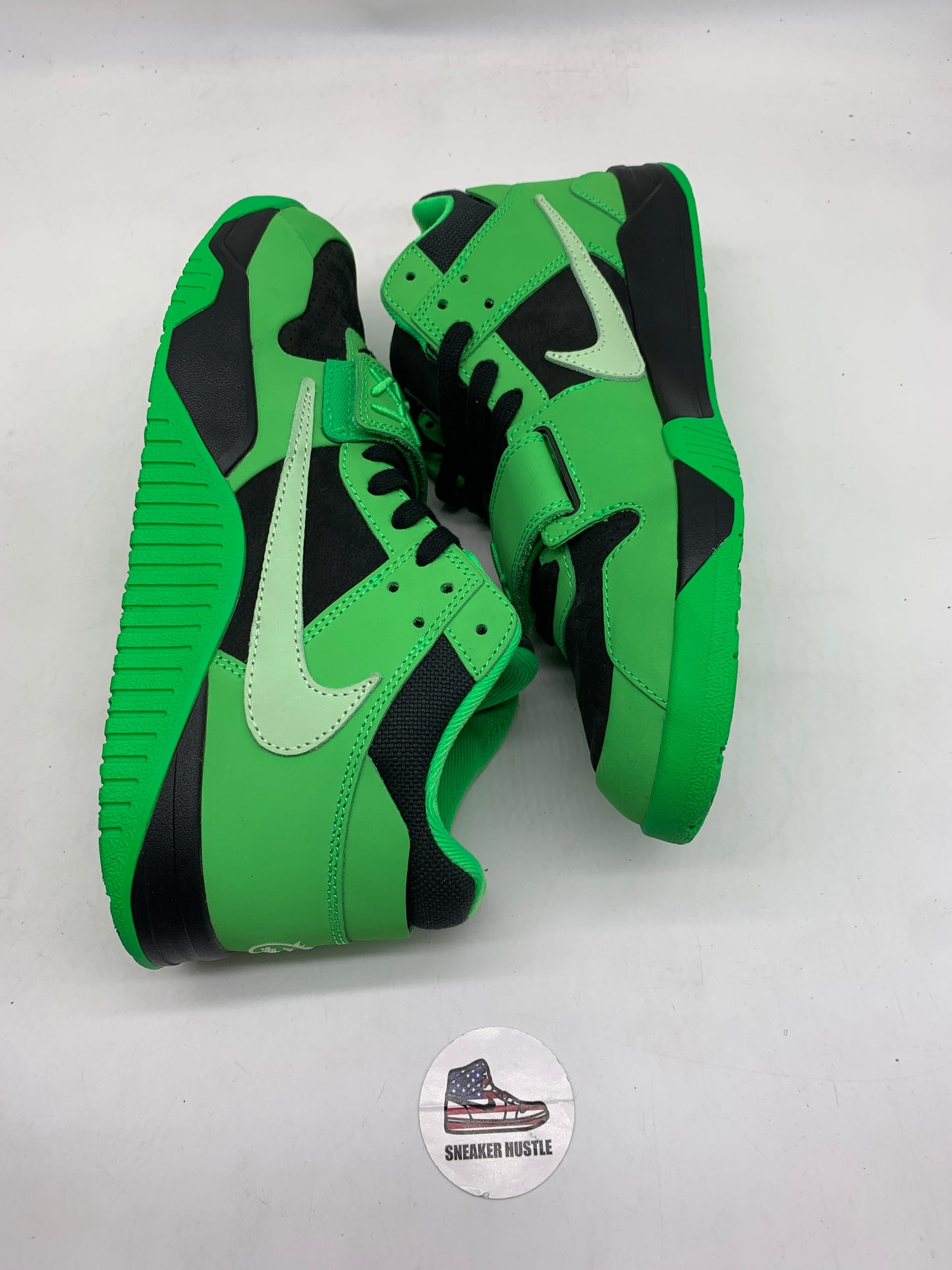 Jordan CJ1 T-Rexx Travis Scott Green Spark