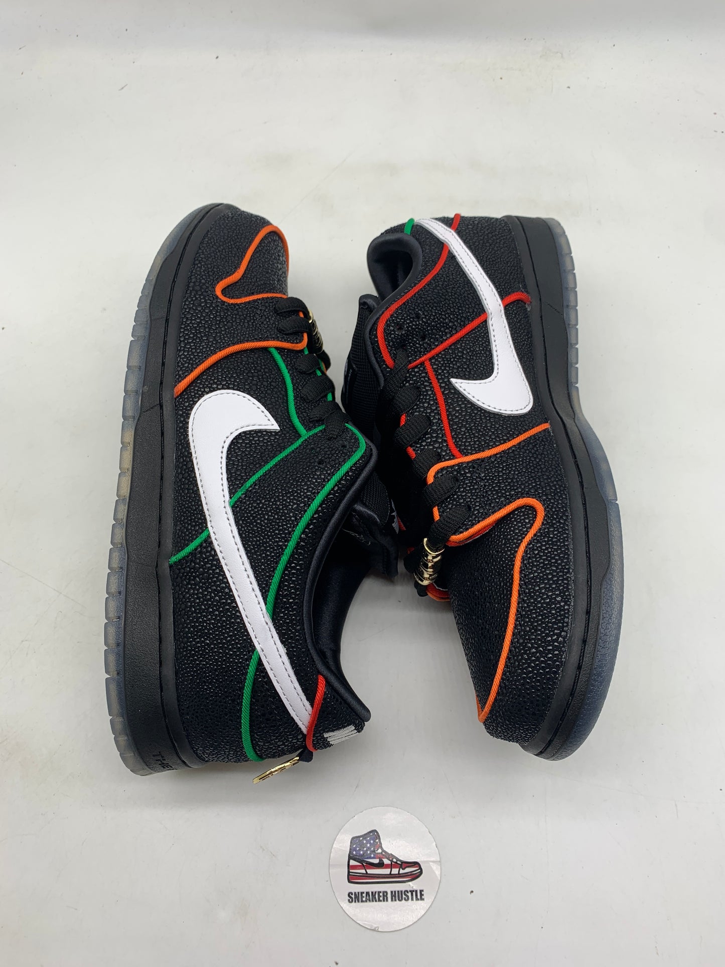 Nike SB Dunk Low Bronx Girls Skate