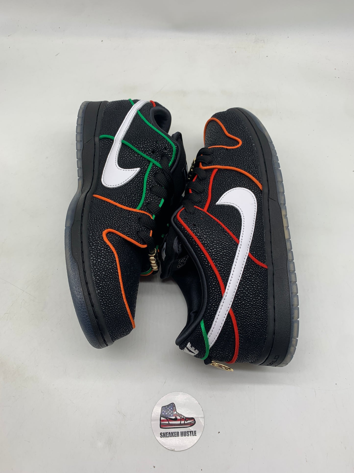 Nike SB Dunk Low Bronx Girls Skate