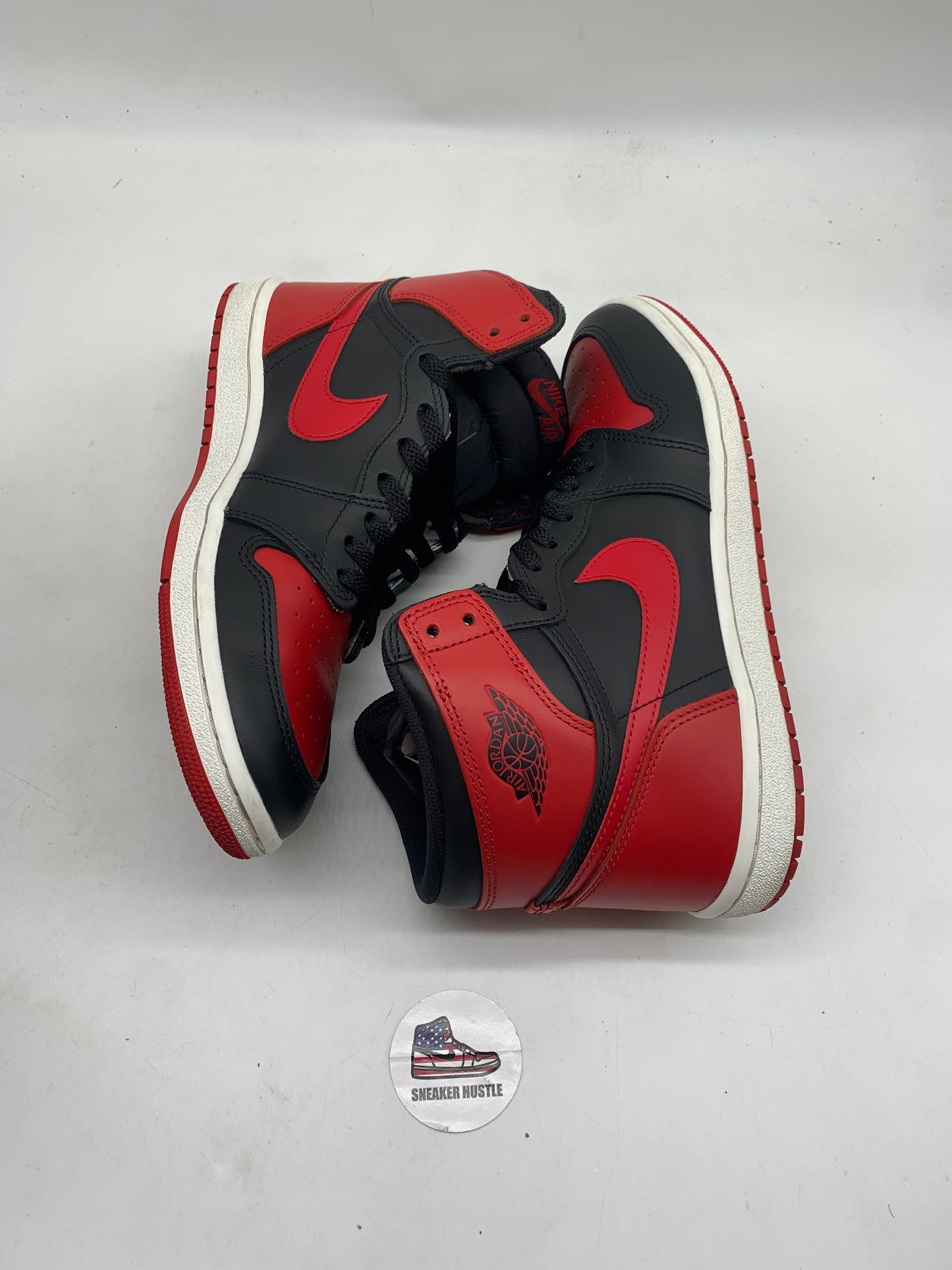 Jordan 1 Retro High '85 OG Bred (2025)