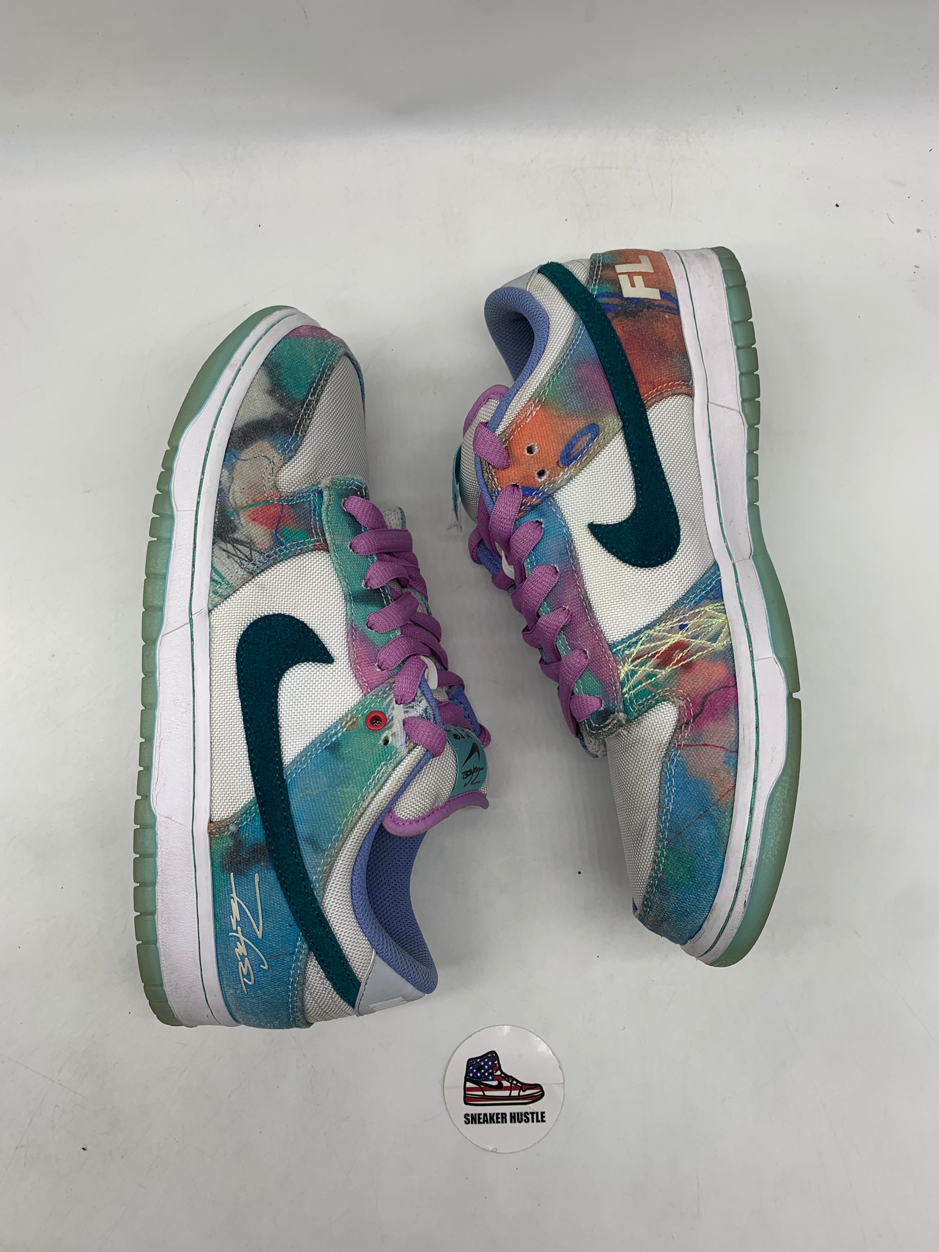 Nike SB Dunk Low Futura Laboratories Bleached Aqua – Sneaker
