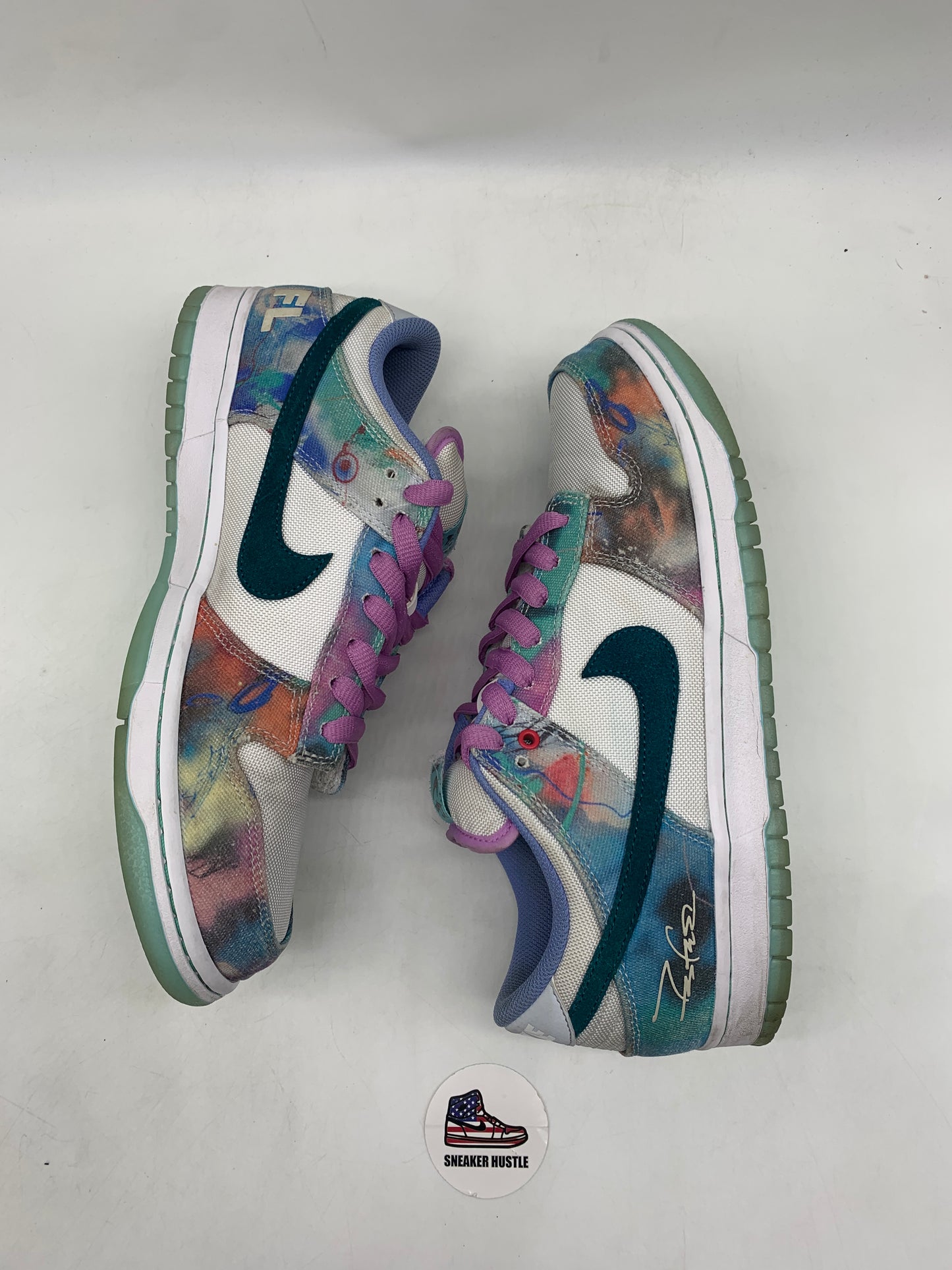 Nike SB Dunk Low Futura Laboratories Bleached Aqua