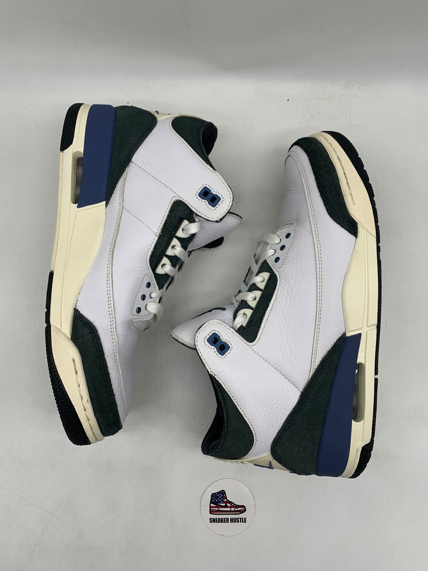 Jordan 3 Retro OG SP A Ma Maniére Diffused Blue